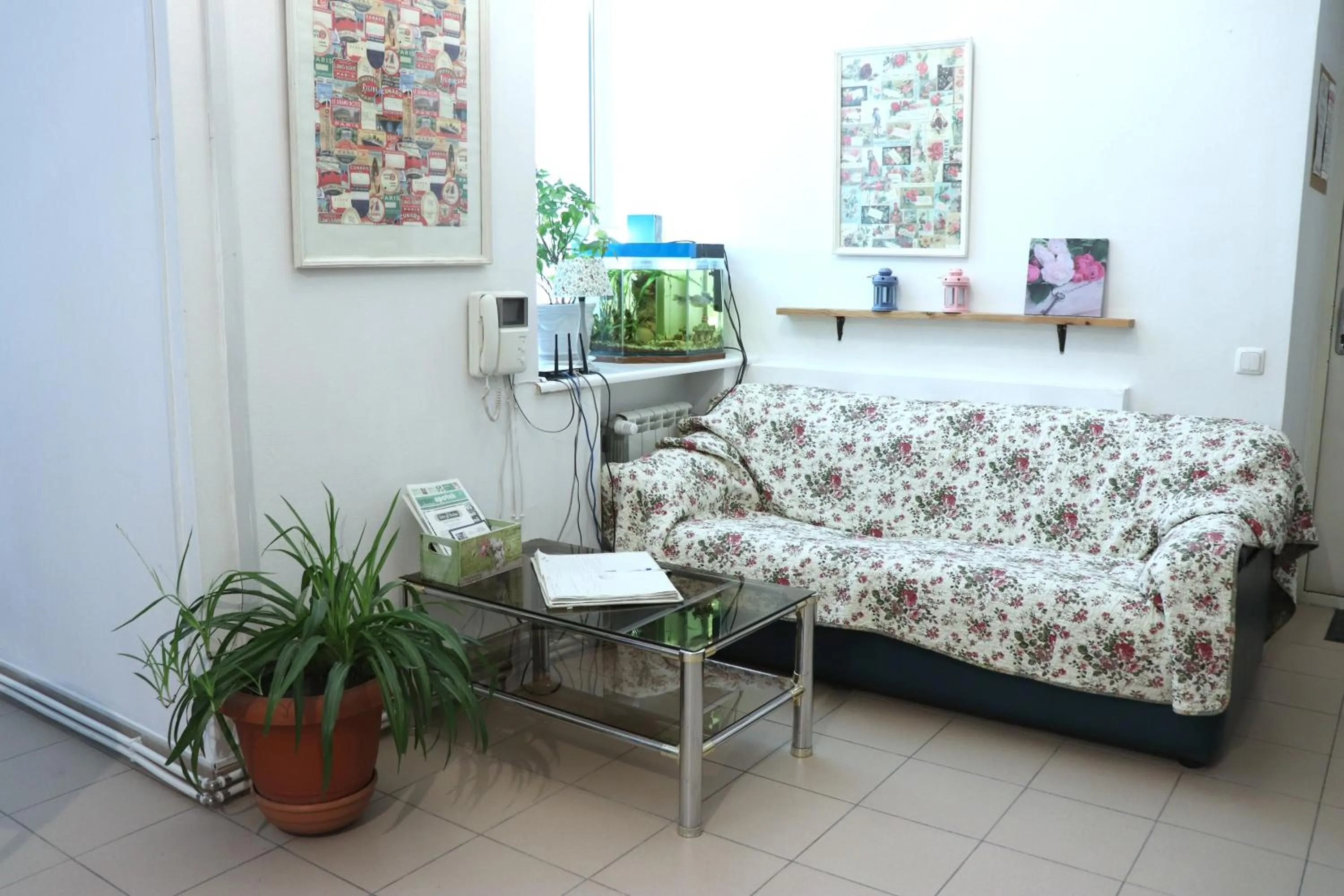 Communal lounge/ TV room in Maison Blanche Kyiv city center