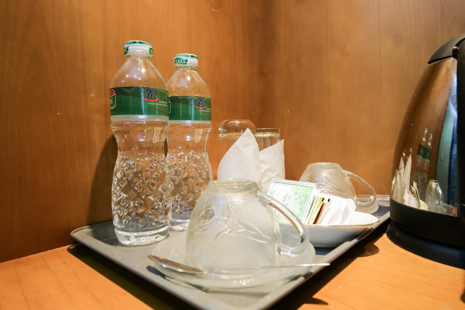 Coffee/tea facilities in Mariani International Hotel