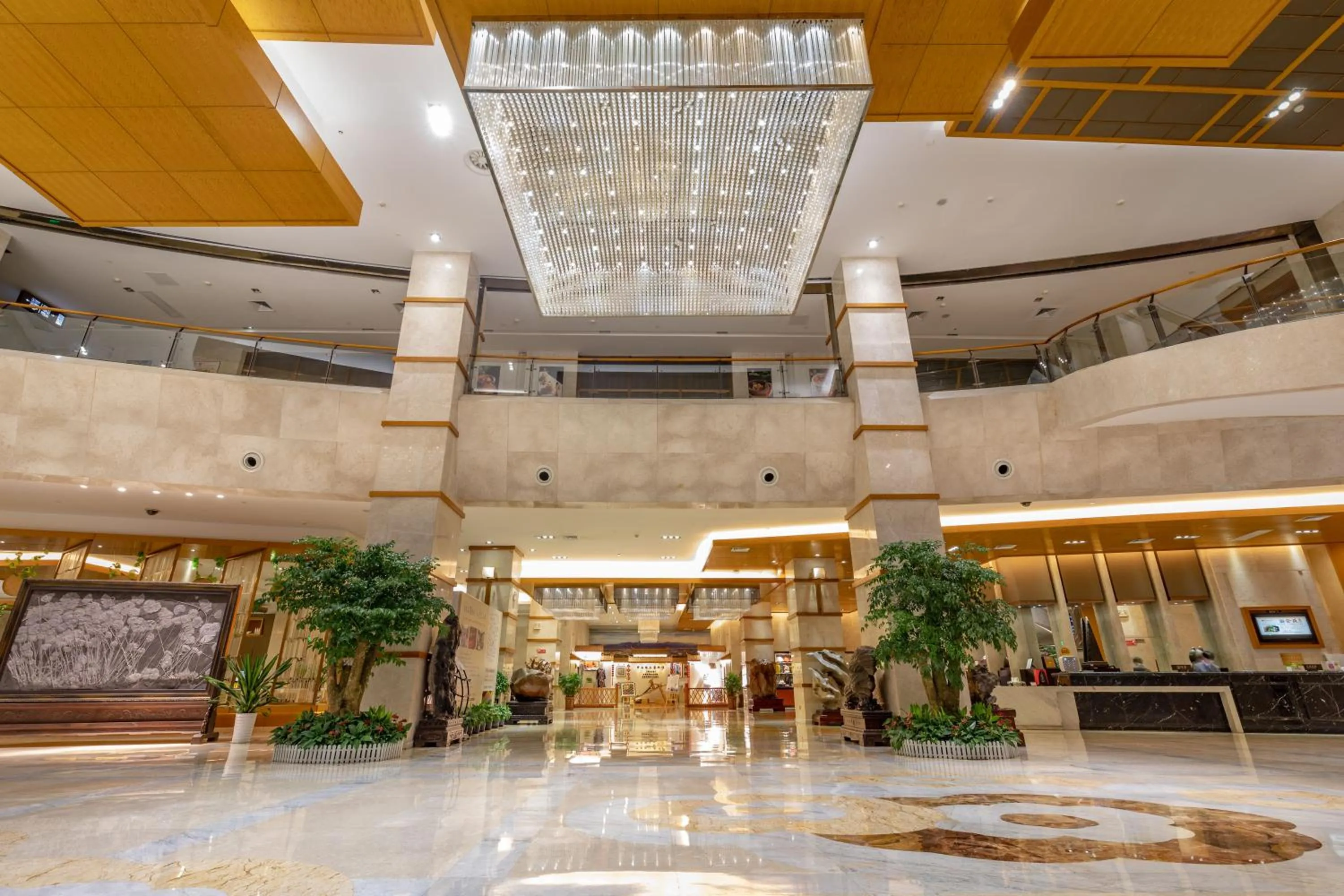 Lobby or reception in Zhangjiajie Huatian Hotel