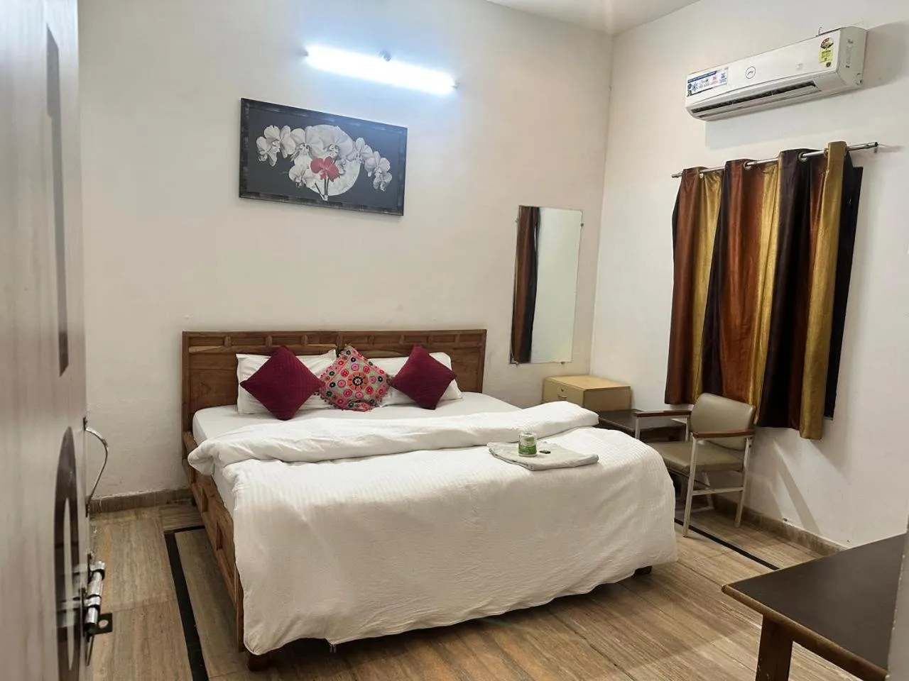 Bed in Hotel Zoola Palace