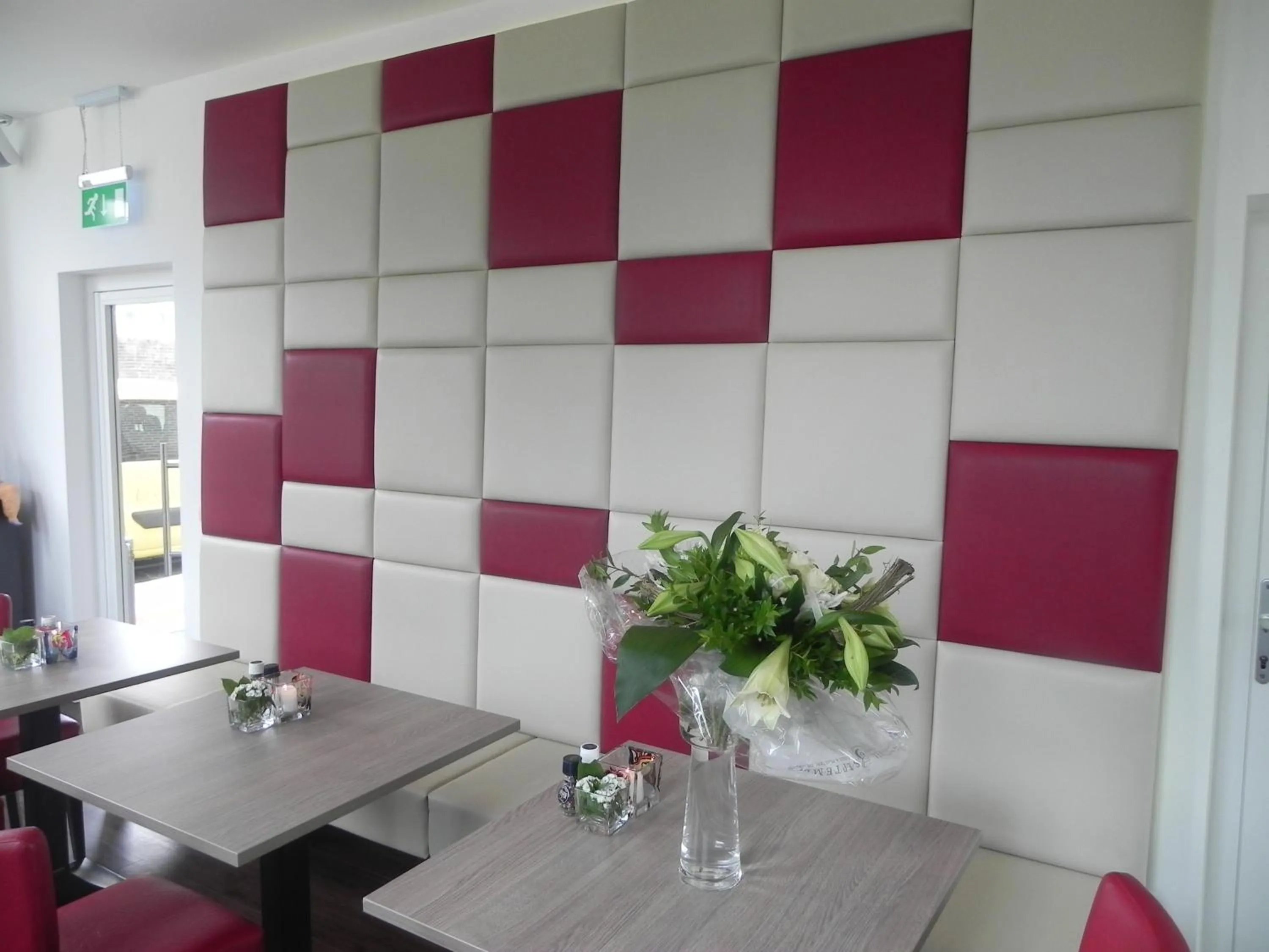 Restaurant/places to eat in Hotel - Restaurant Uit De Kunst