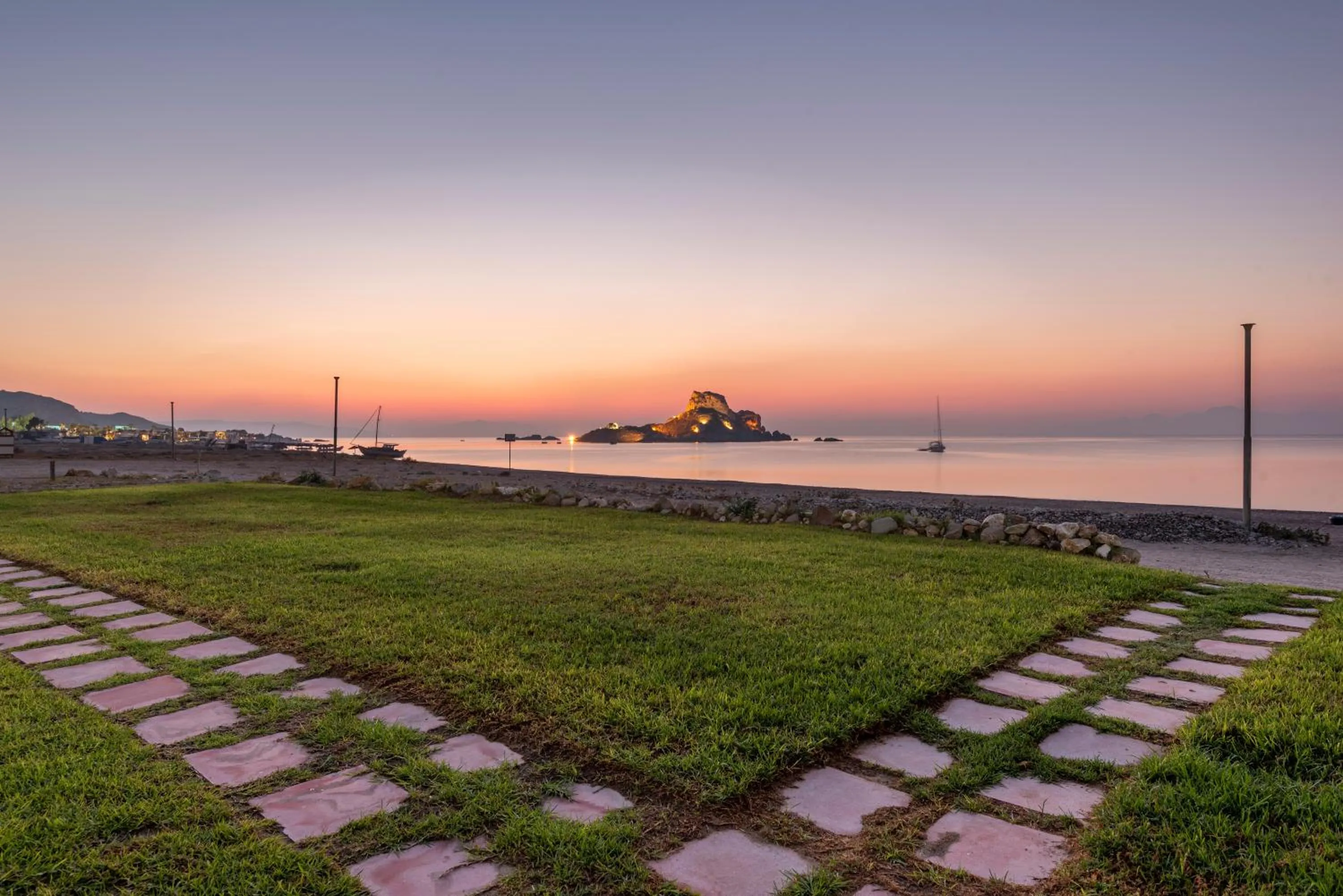 Garden in Kordistos Hotel