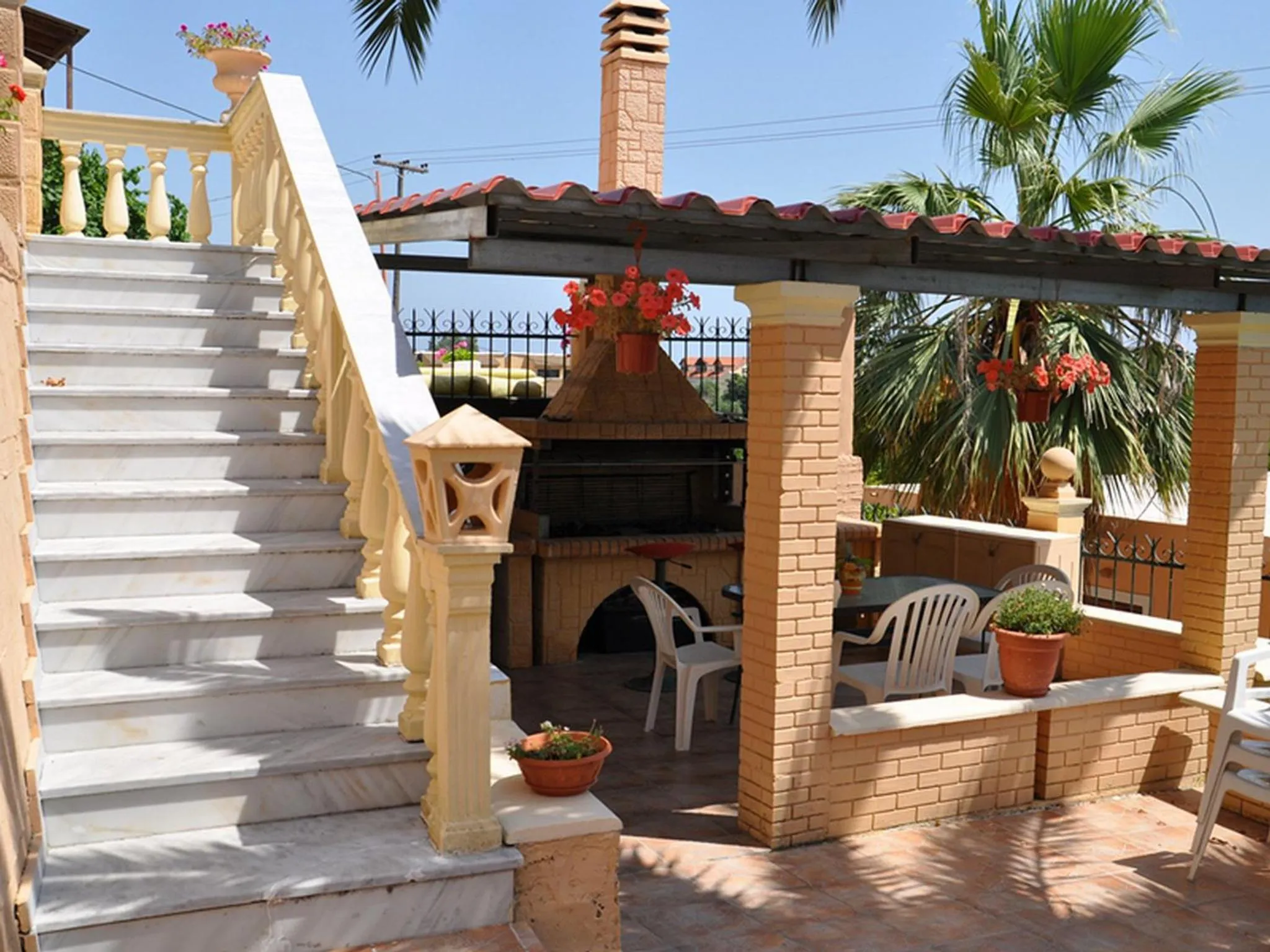 BBQ facilities in Corfu Sunflower Apartments