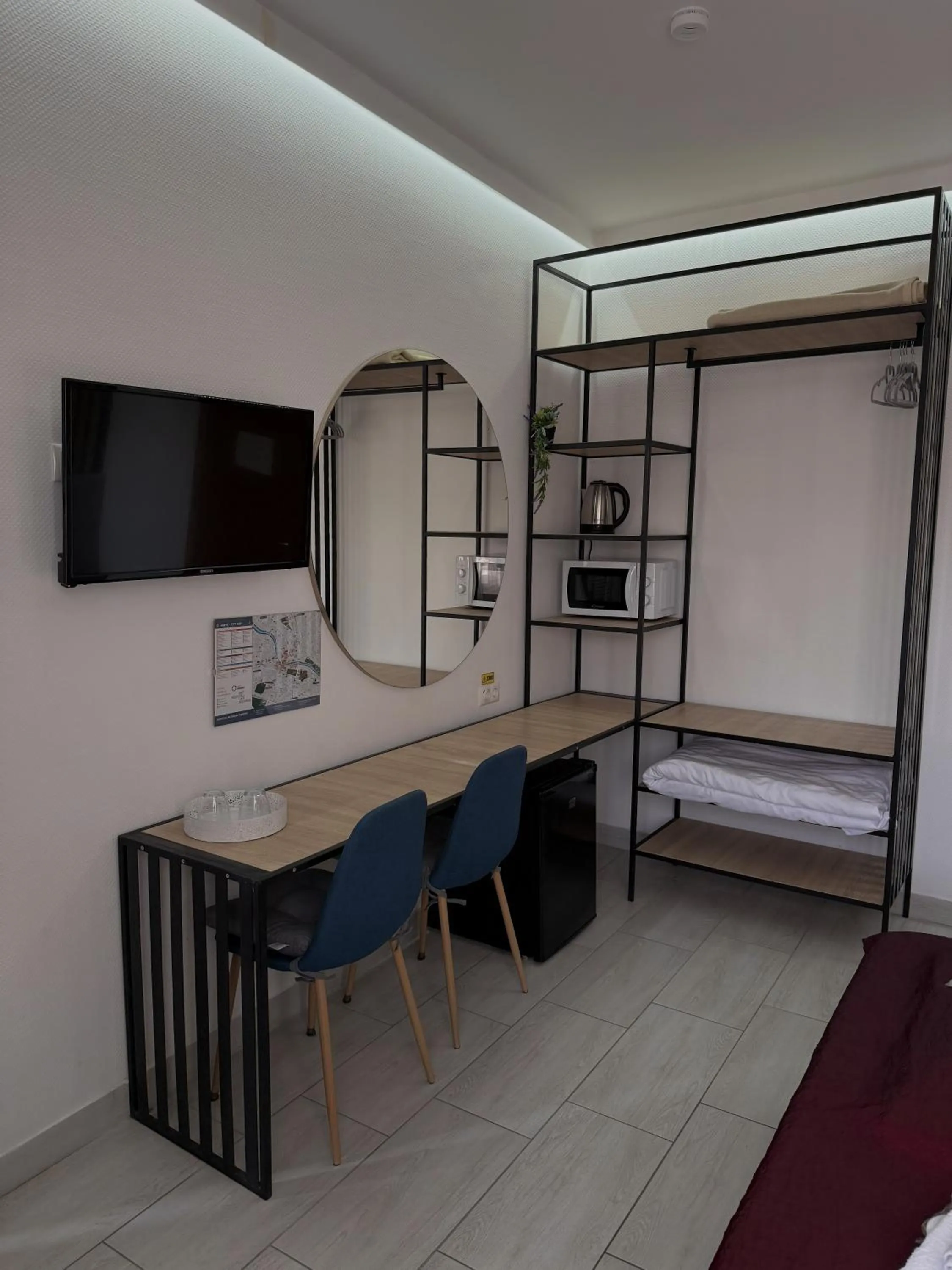 microwave in Pension Recidency