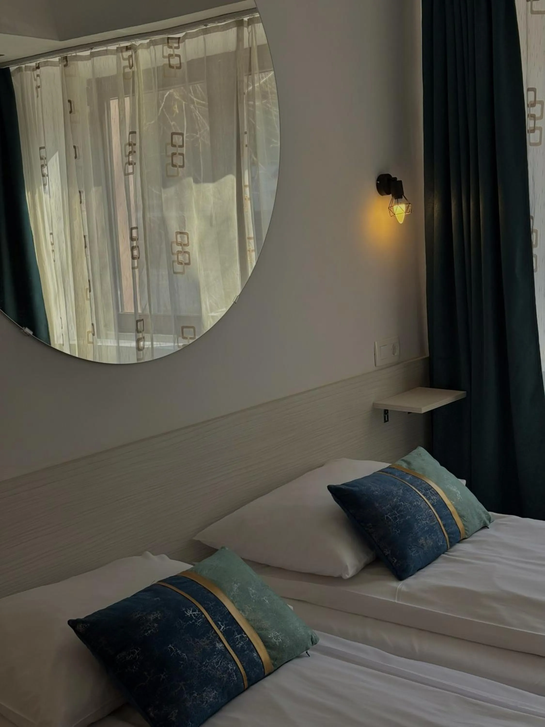 Bed in Pension Recidency
