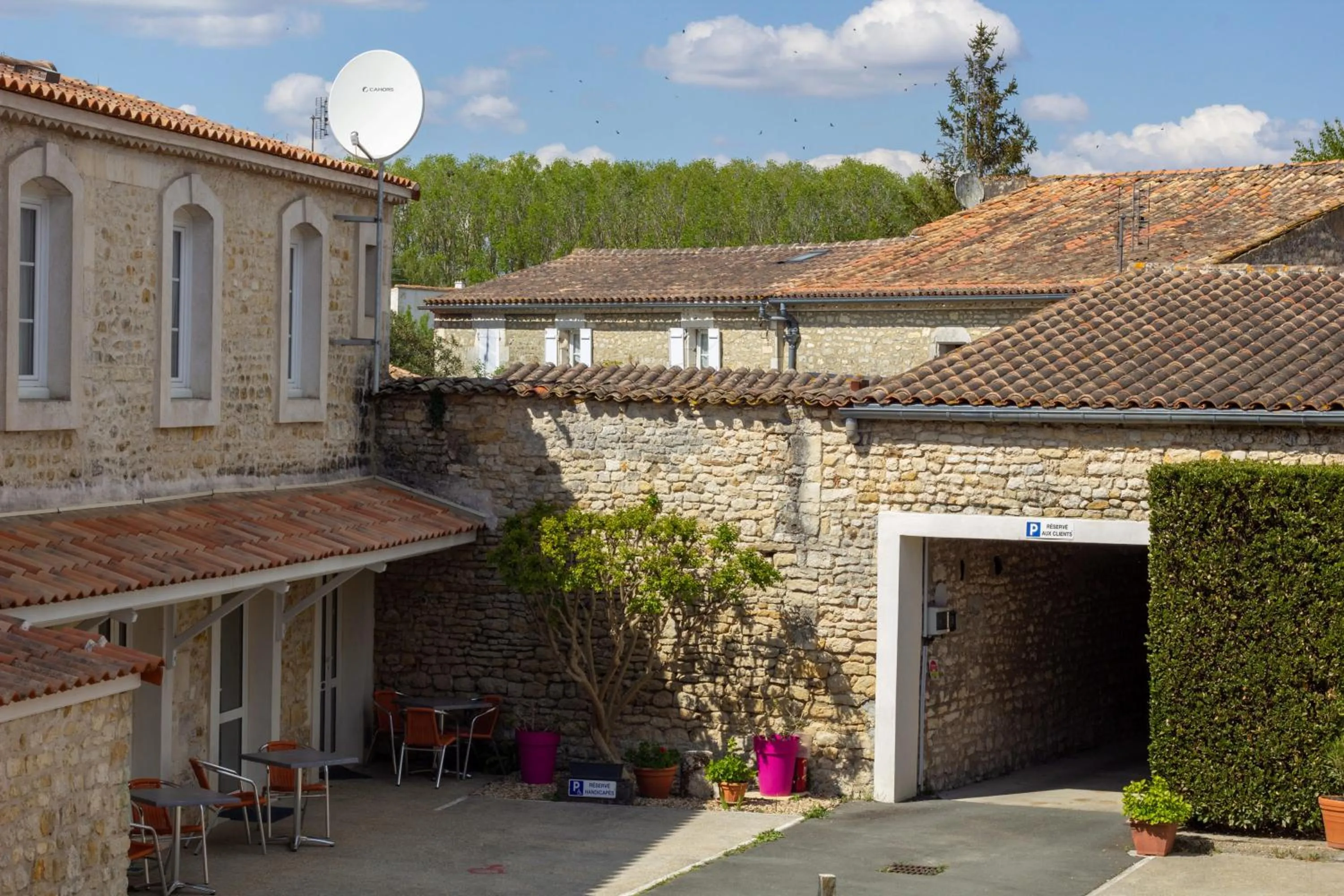 CIT'HOTEL Le Commerce