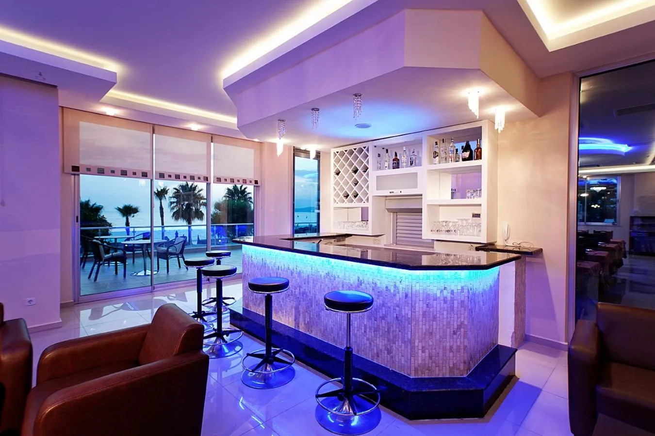 Lounge or bar in Venessa Beach Hotel