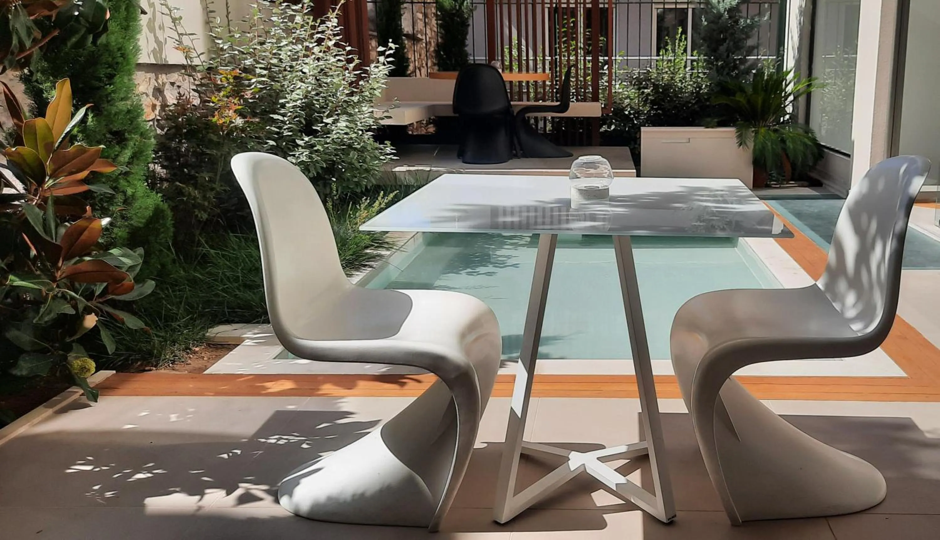 Garden in City Loft Hotel