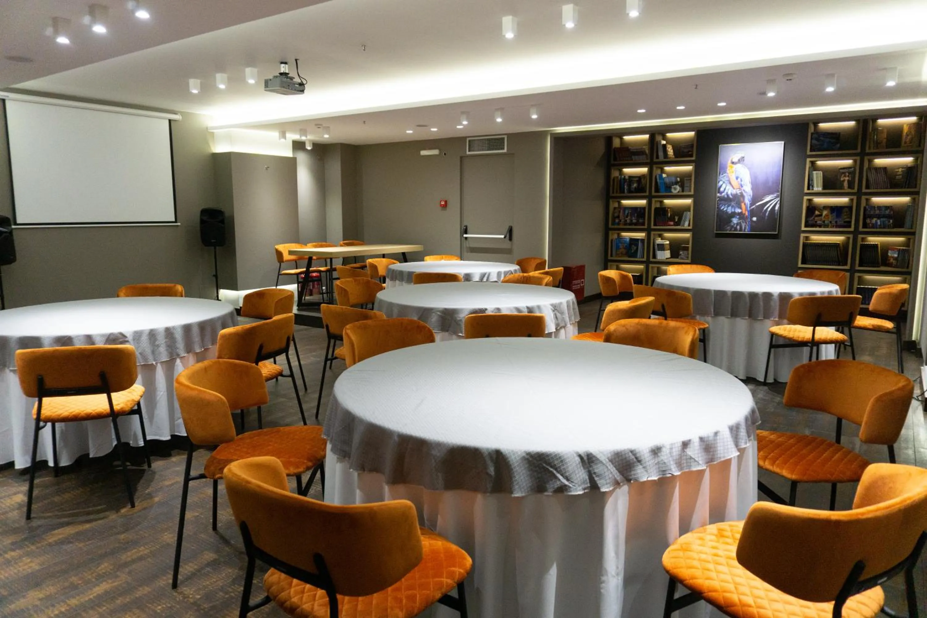 Meeting/conference room in City Loft Hotel