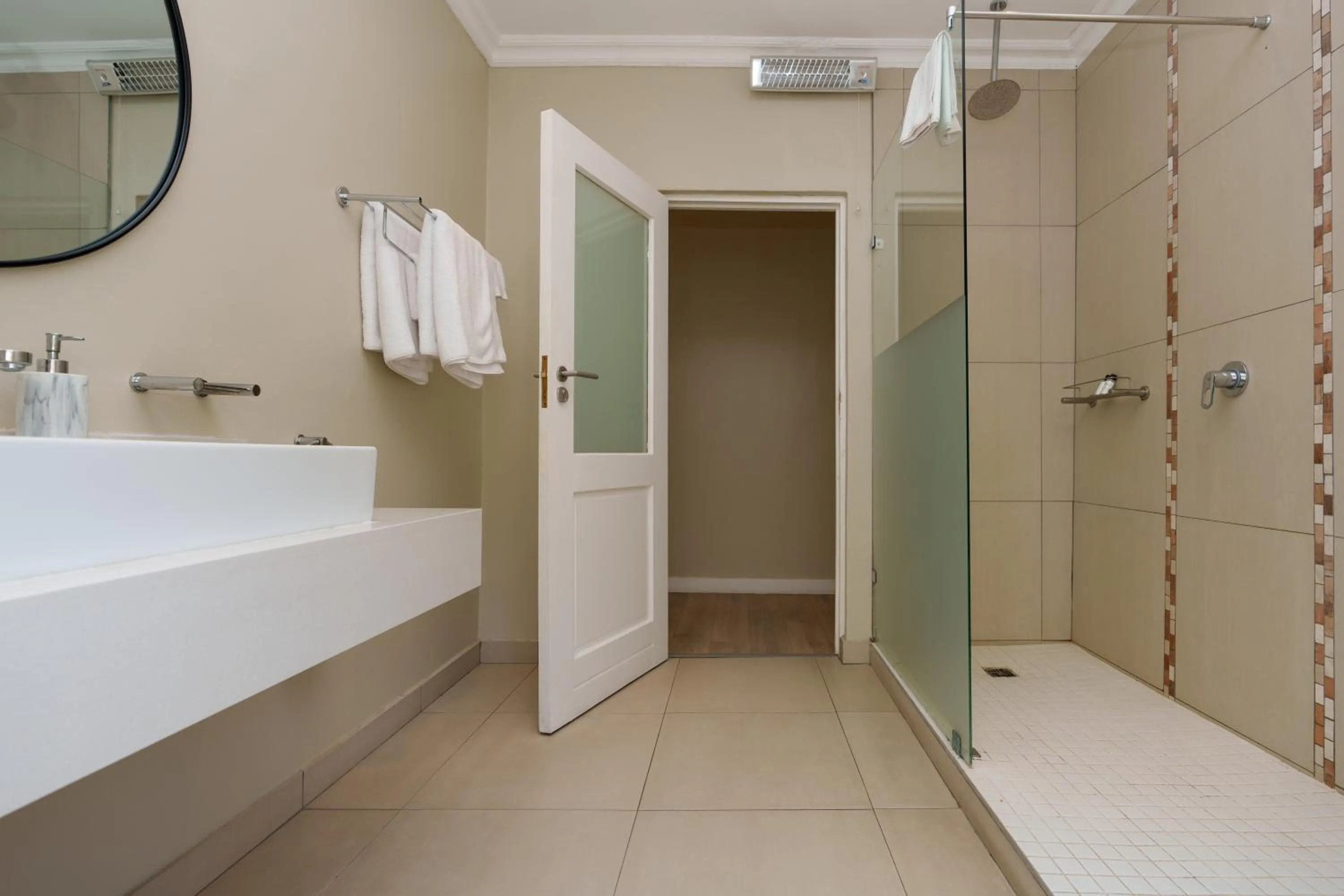 Bathroom in Lavender Farm Boutique Guest House