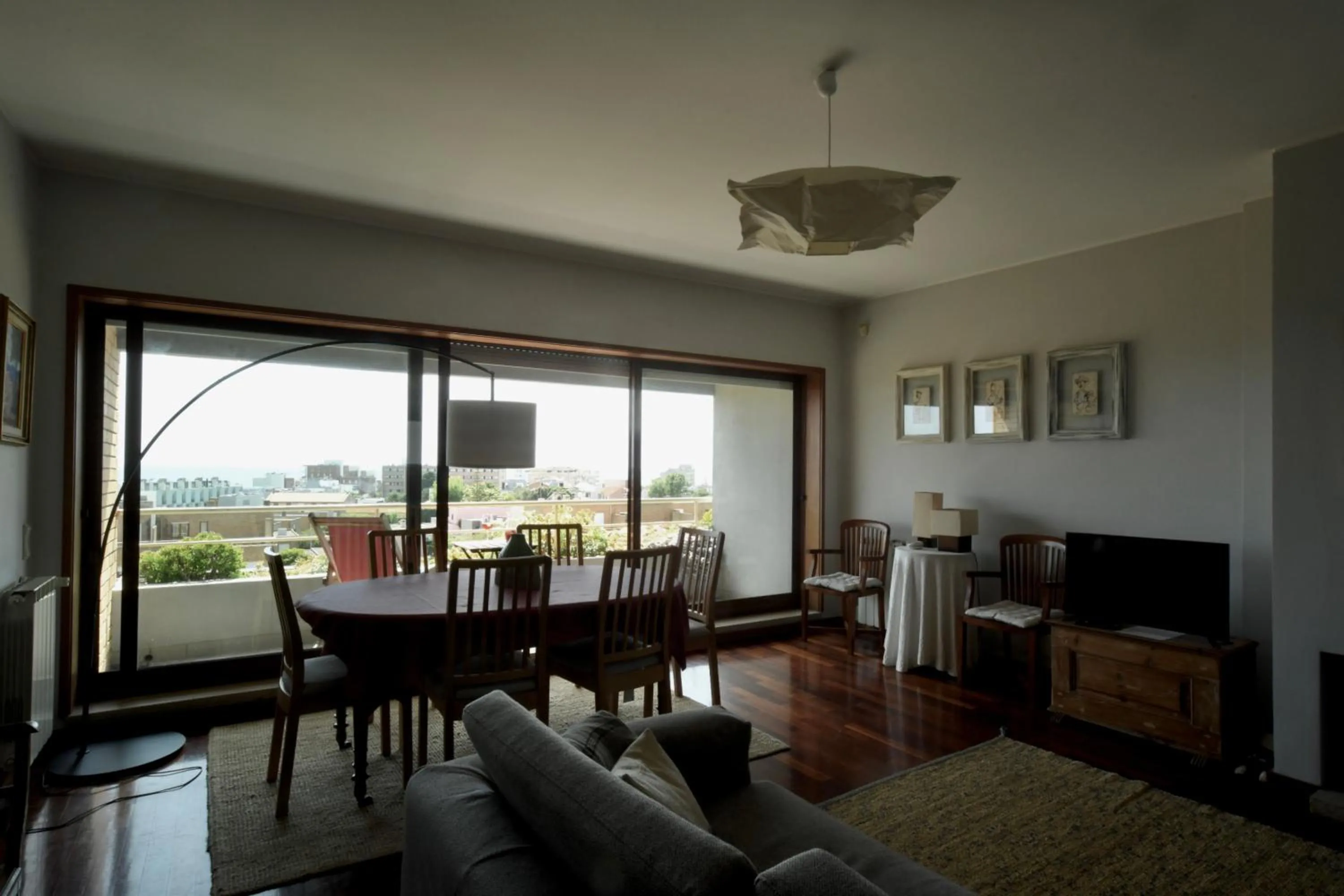 Dining area in sunset@leçadapalmeira