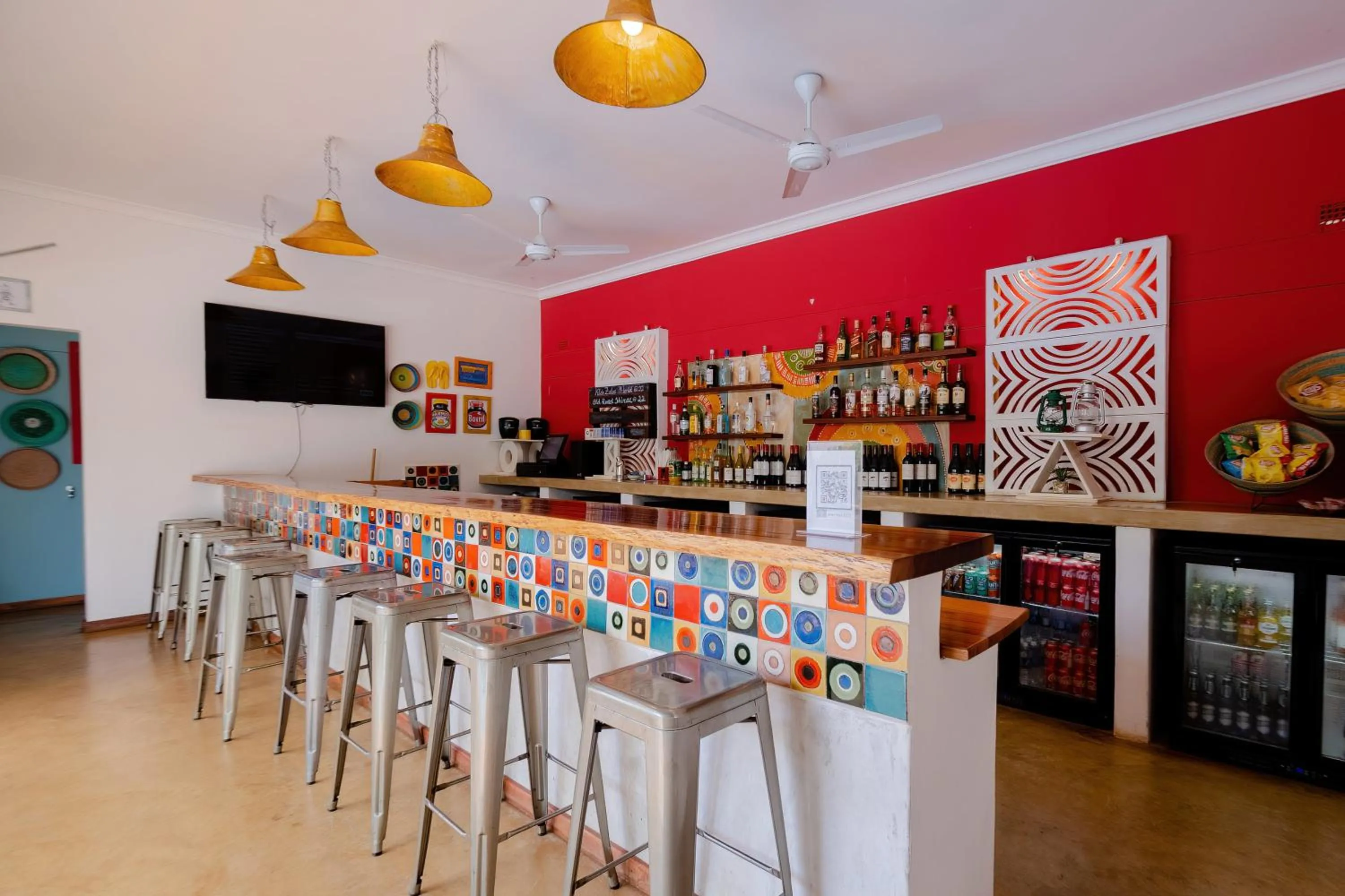 Lounge or bar in PheZulu Guest Lodge