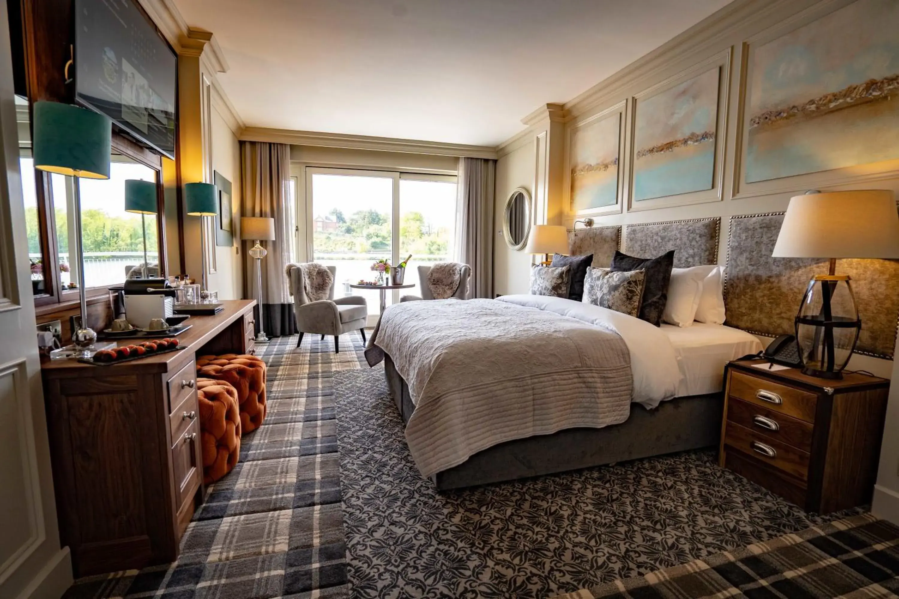 Superior Waterfront Room - Adult Only in The Lakeside Hotel & Leisure Centre Superior Waterfront Room - Adult Only in The Lakeside Hotel & Leisure Centre