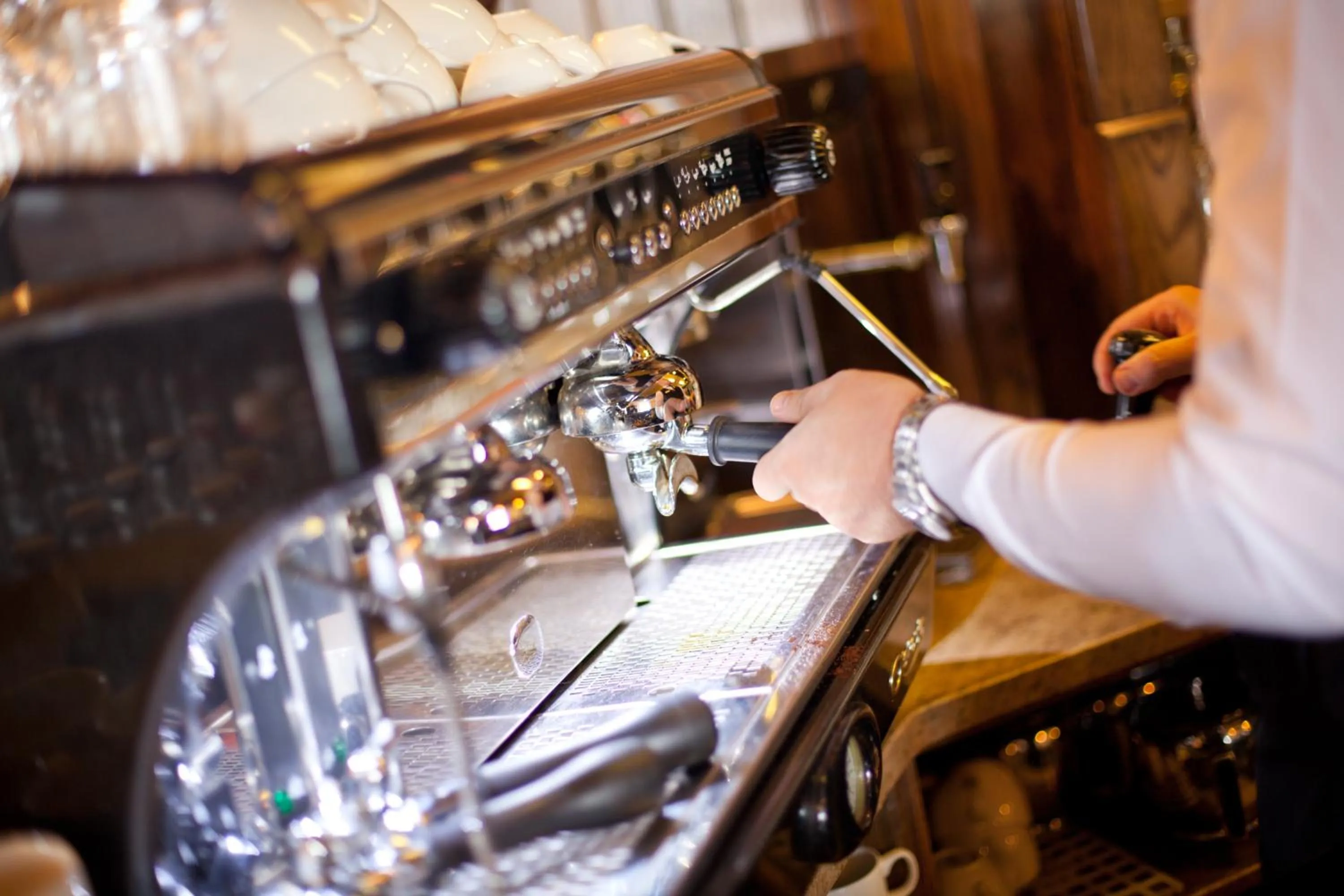 Lounge or bar in The Lakeside Hotel & Leisure Centre