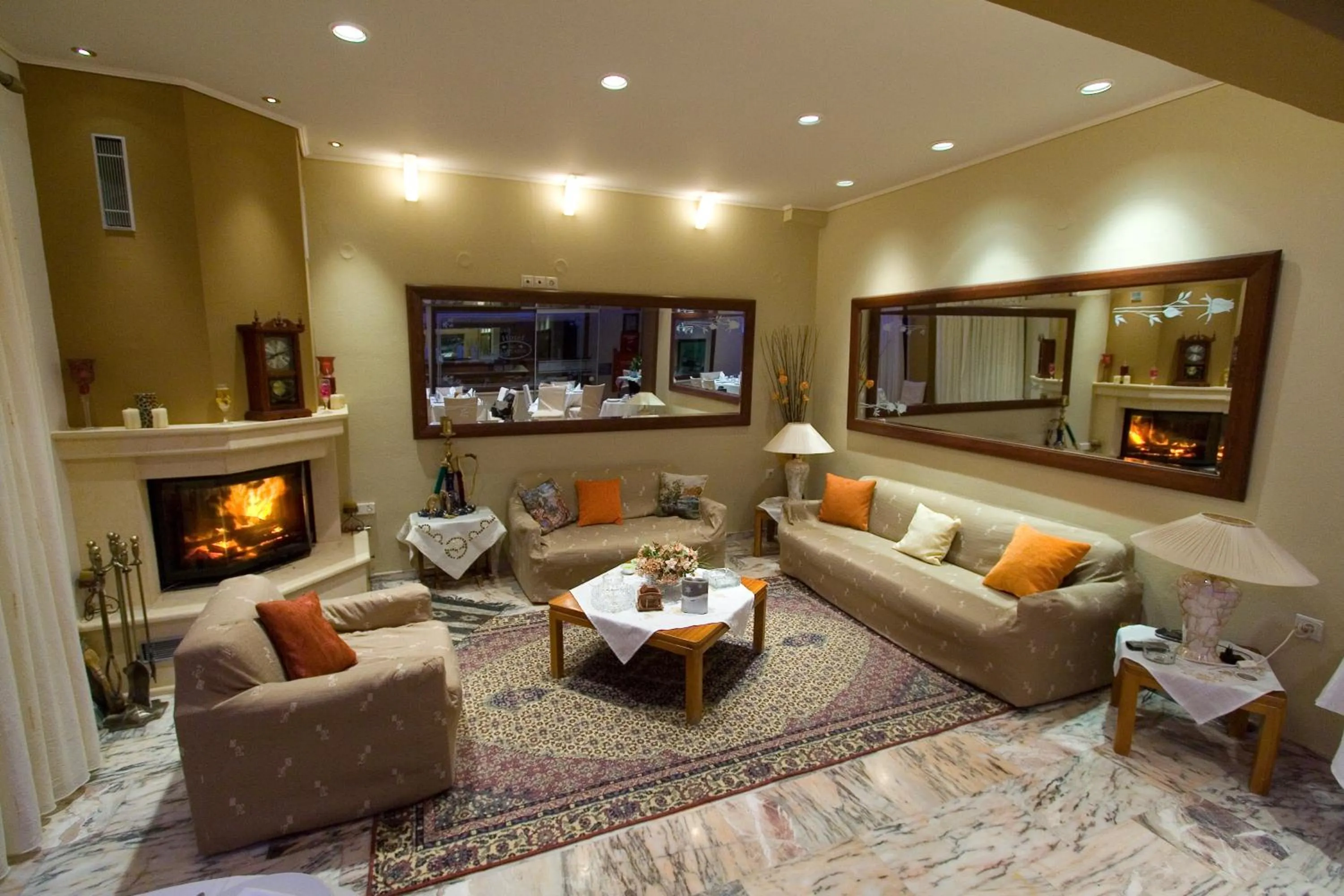 Lobby or reception in 40 Platania Hotel