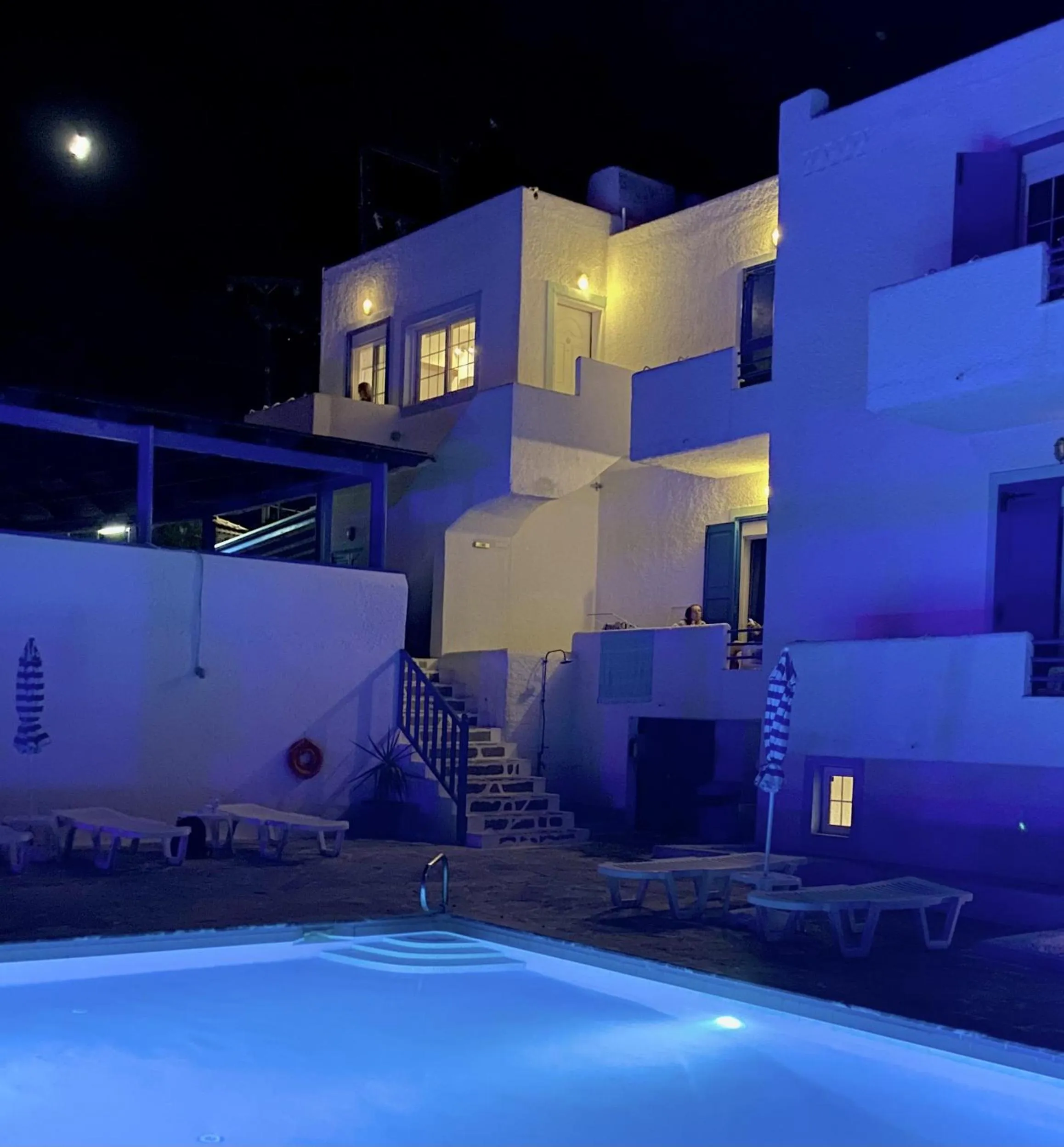 Property building in Blue Dolphin Studios and Apartment