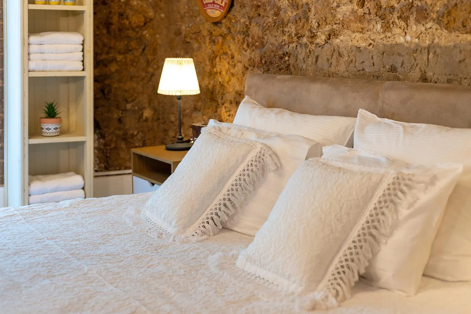 Bed in Trieste Neve Tzedek Boutique Suites Tel Aviv
