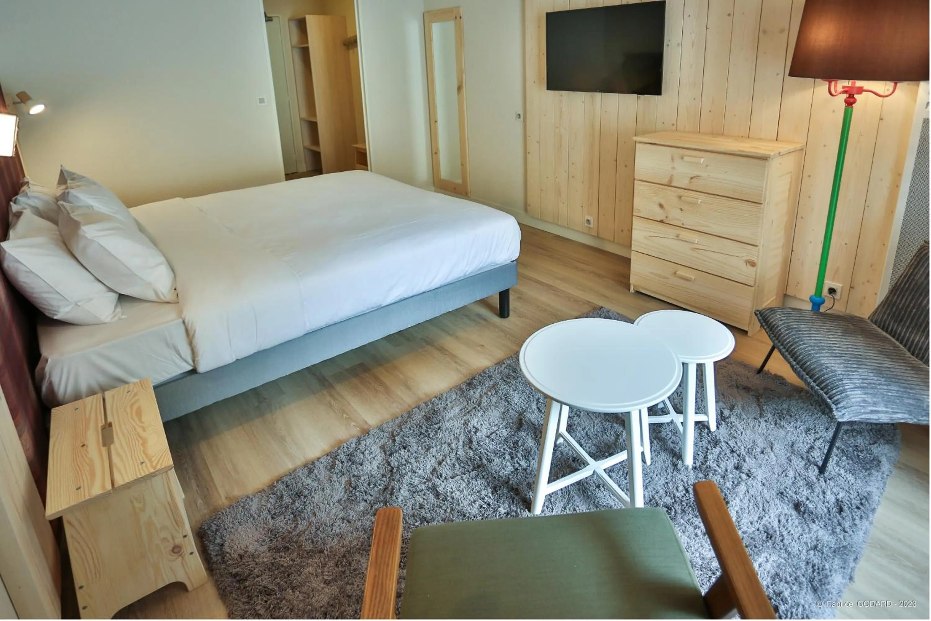 Bed in Hôtel Le Refuge des Sources