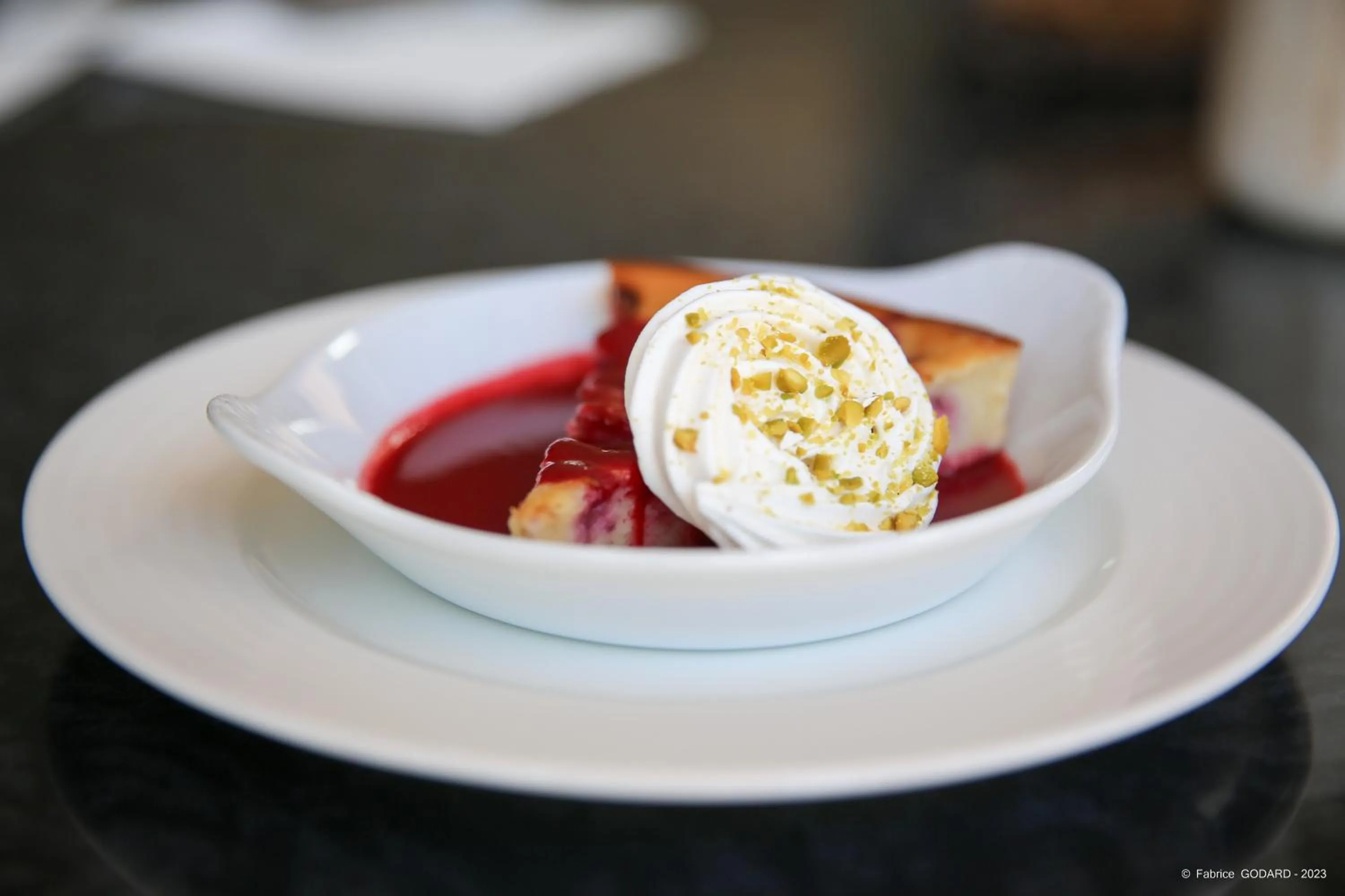 Restaurant/places to eat in Hôtel Le Refuge des Sources