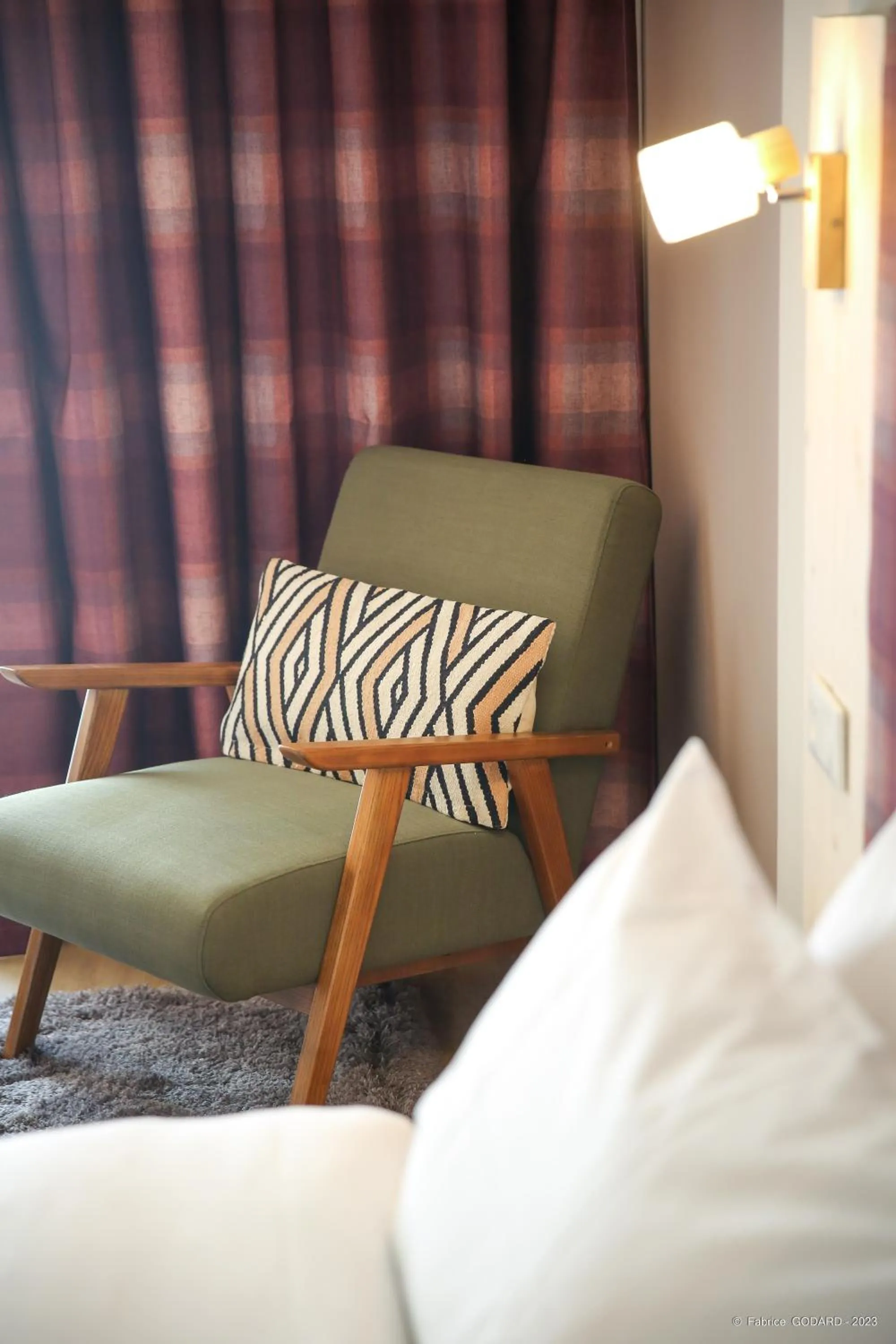 Photo of the whole room in Hôtel Le Refuge des Sources