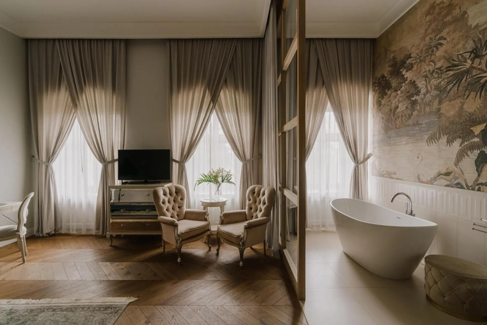 Photo of the whole room in Pałac Mojęcice