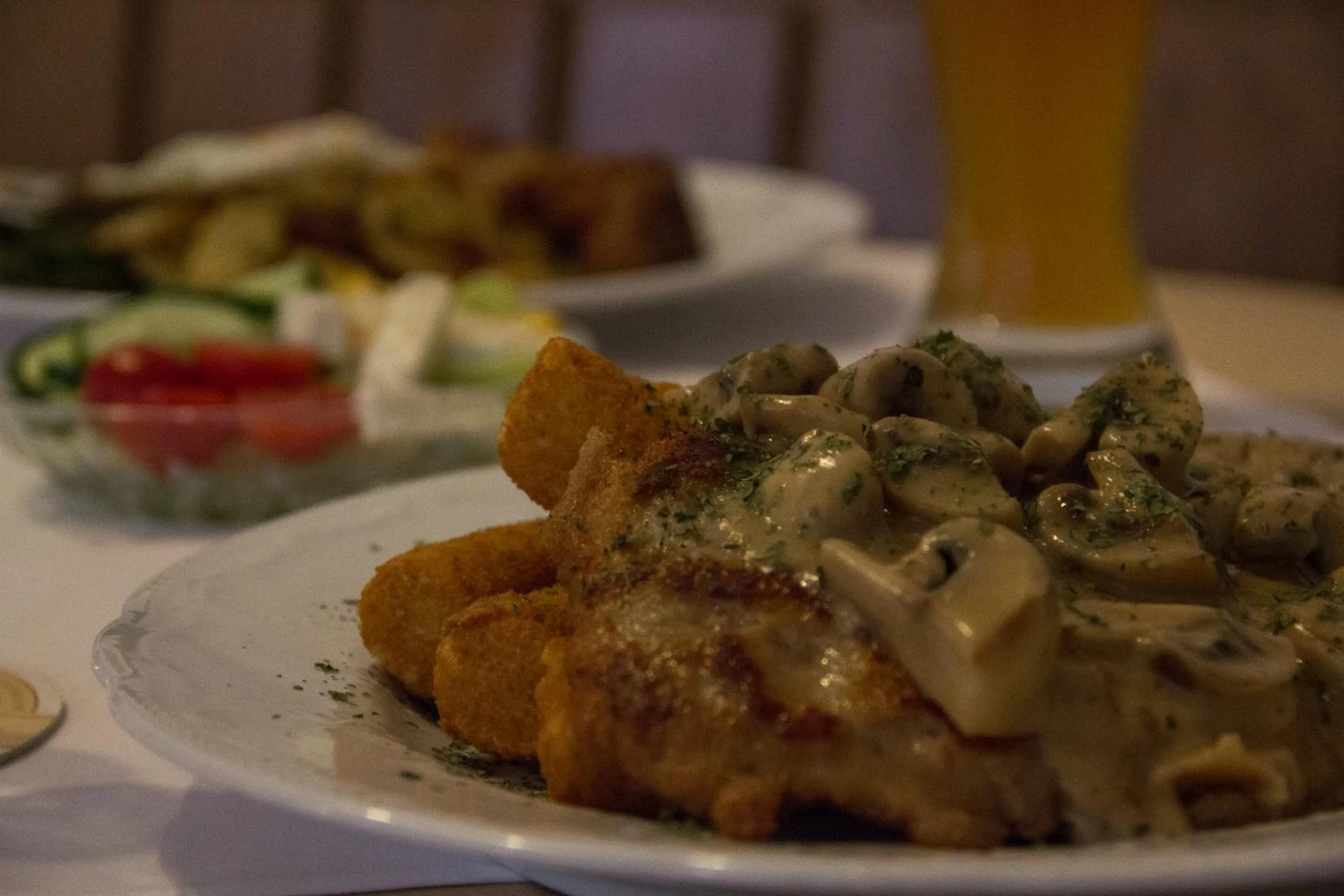 Restaurant/places to eat in Hotel-Restaurant Kolpinghaus