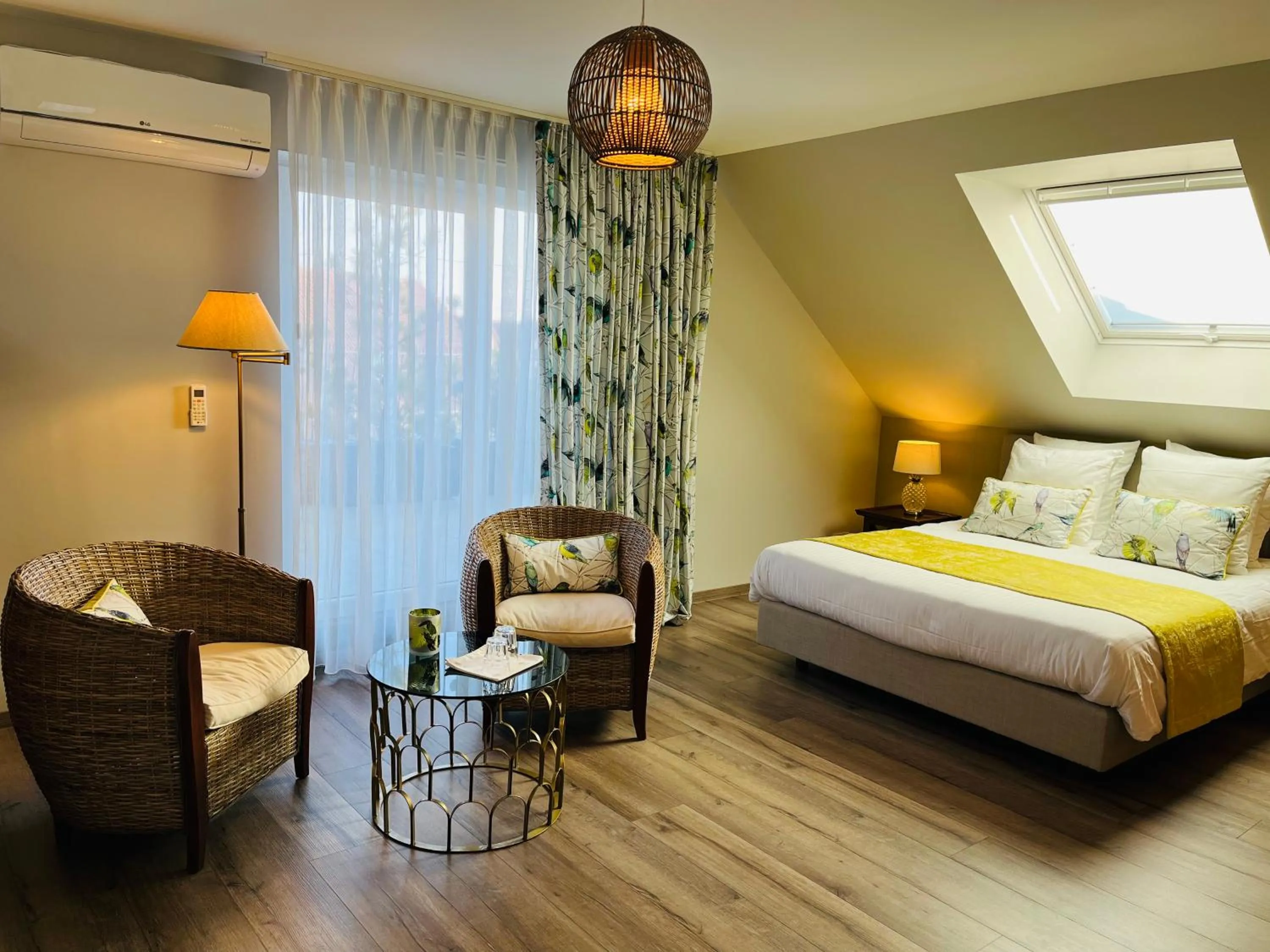 Bedroom, Bed in Maison d hotes Coeur de Village Alsace & spa