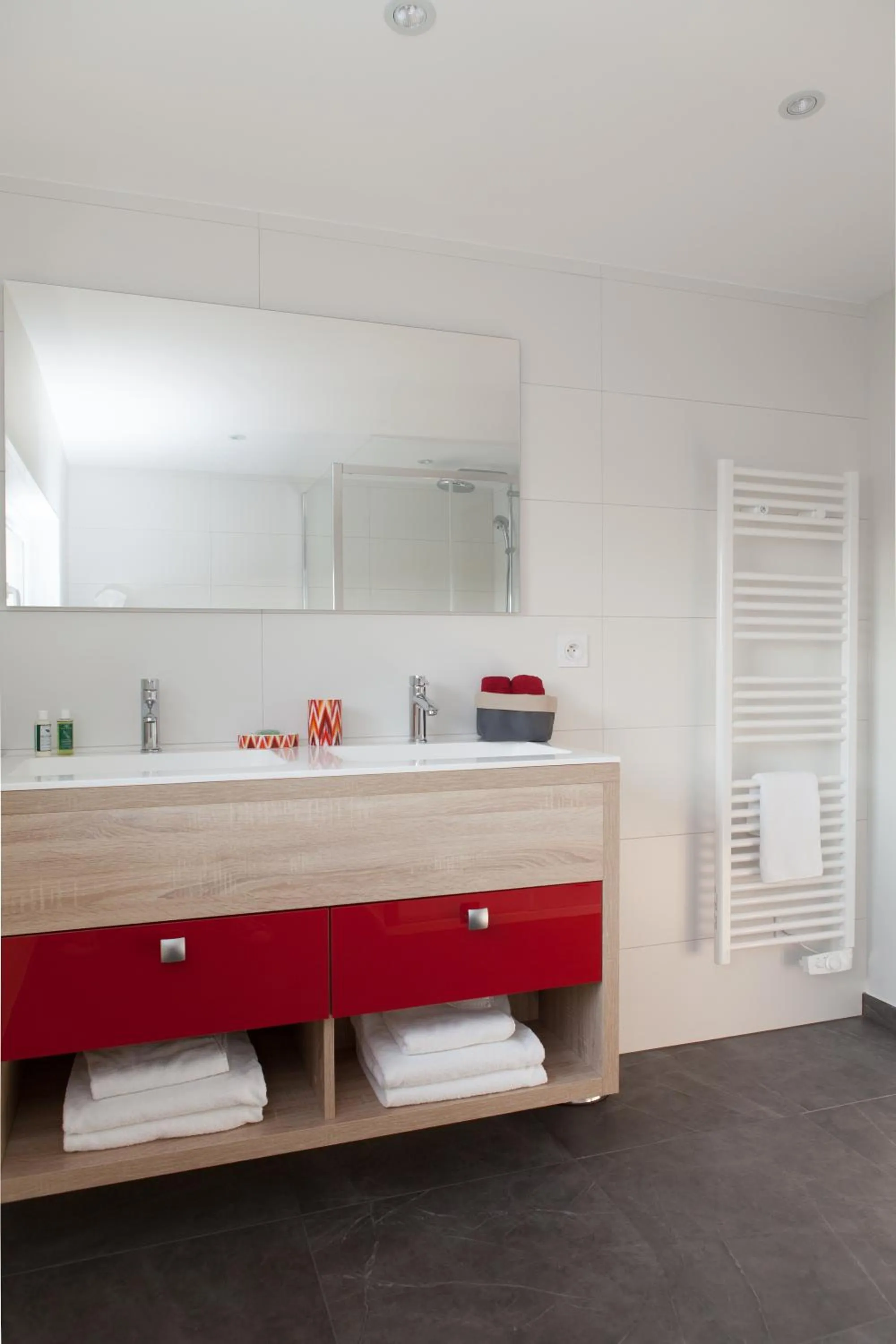 Bathroom in Maison d hotes Coeur de Village Alsace & spa