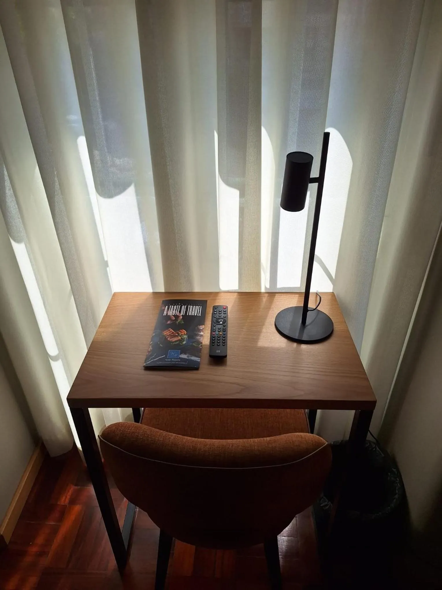 Bedroom in Hotel Alicante Lisboa