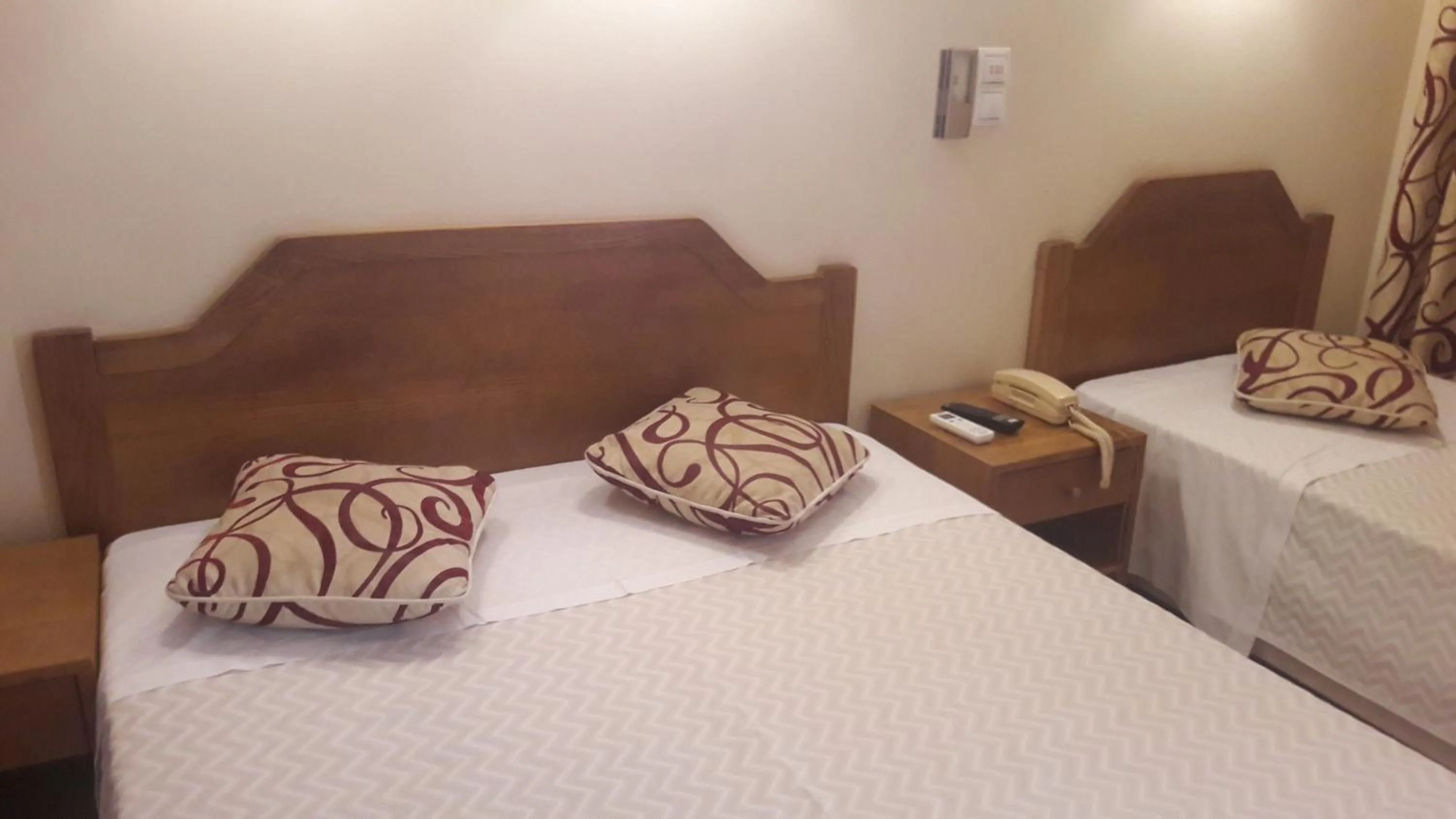 Bed in Hotel Alicante Lisboa