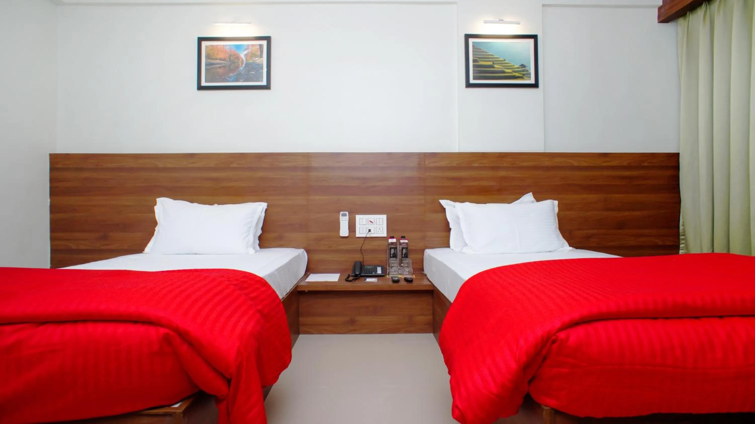 Bedroom, Bed in Mastiff Hotel Chinchwad by OTHPL