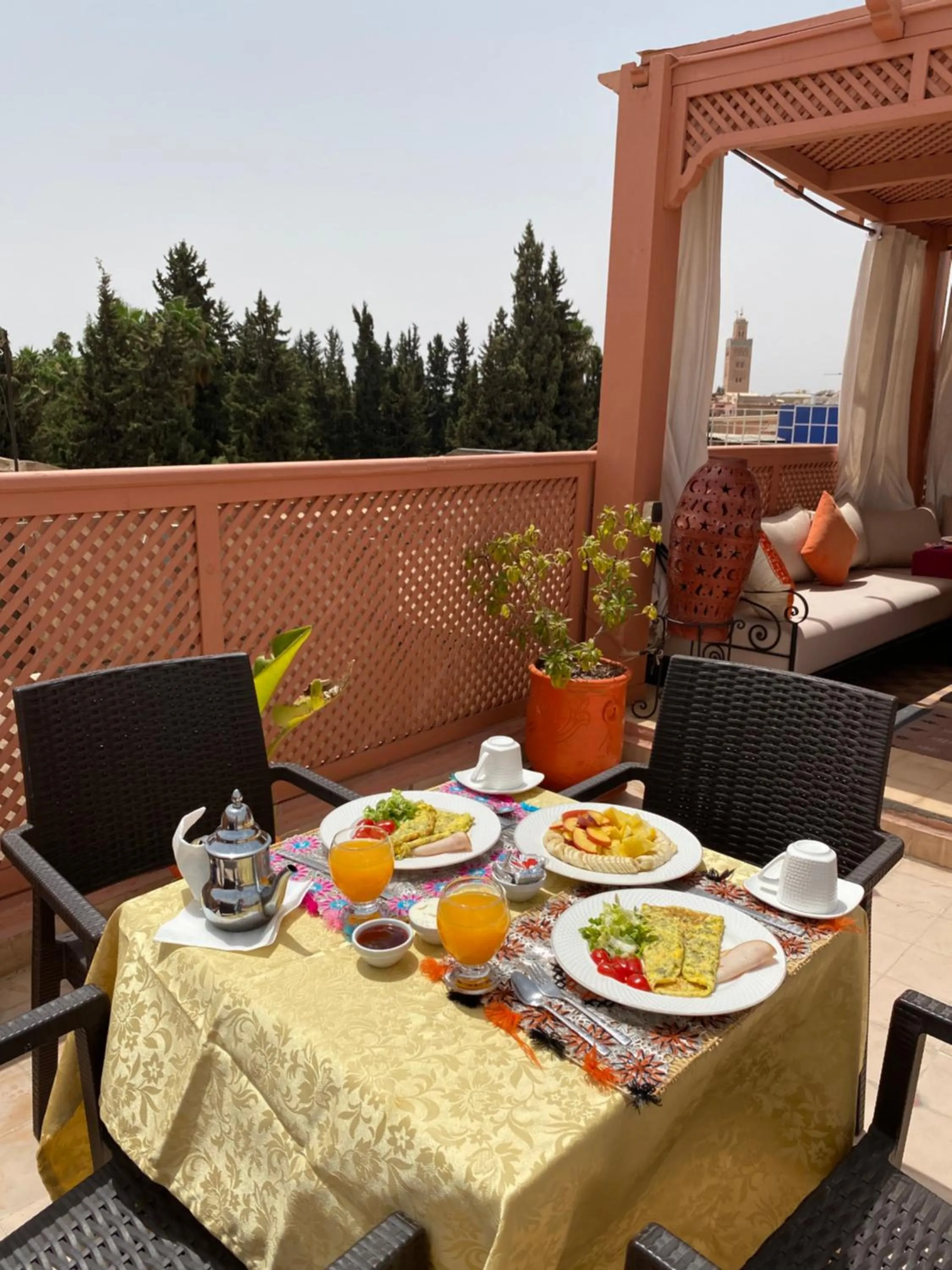 Breakfast in Dar Asdika