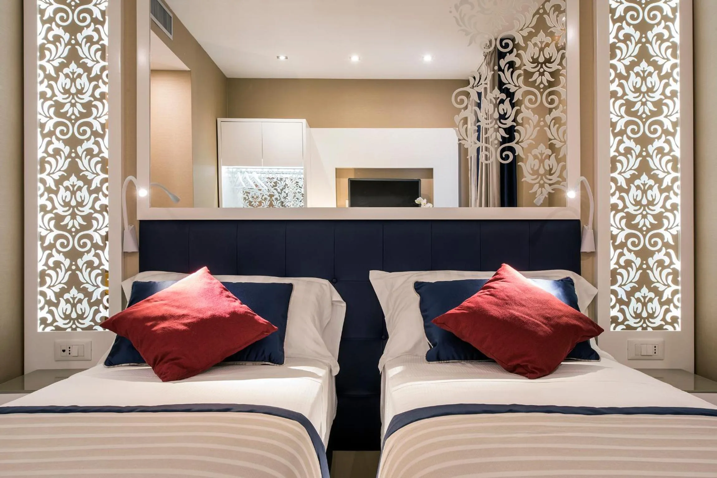 Photo of the whole room, Bed in Residenza Venti Settembre