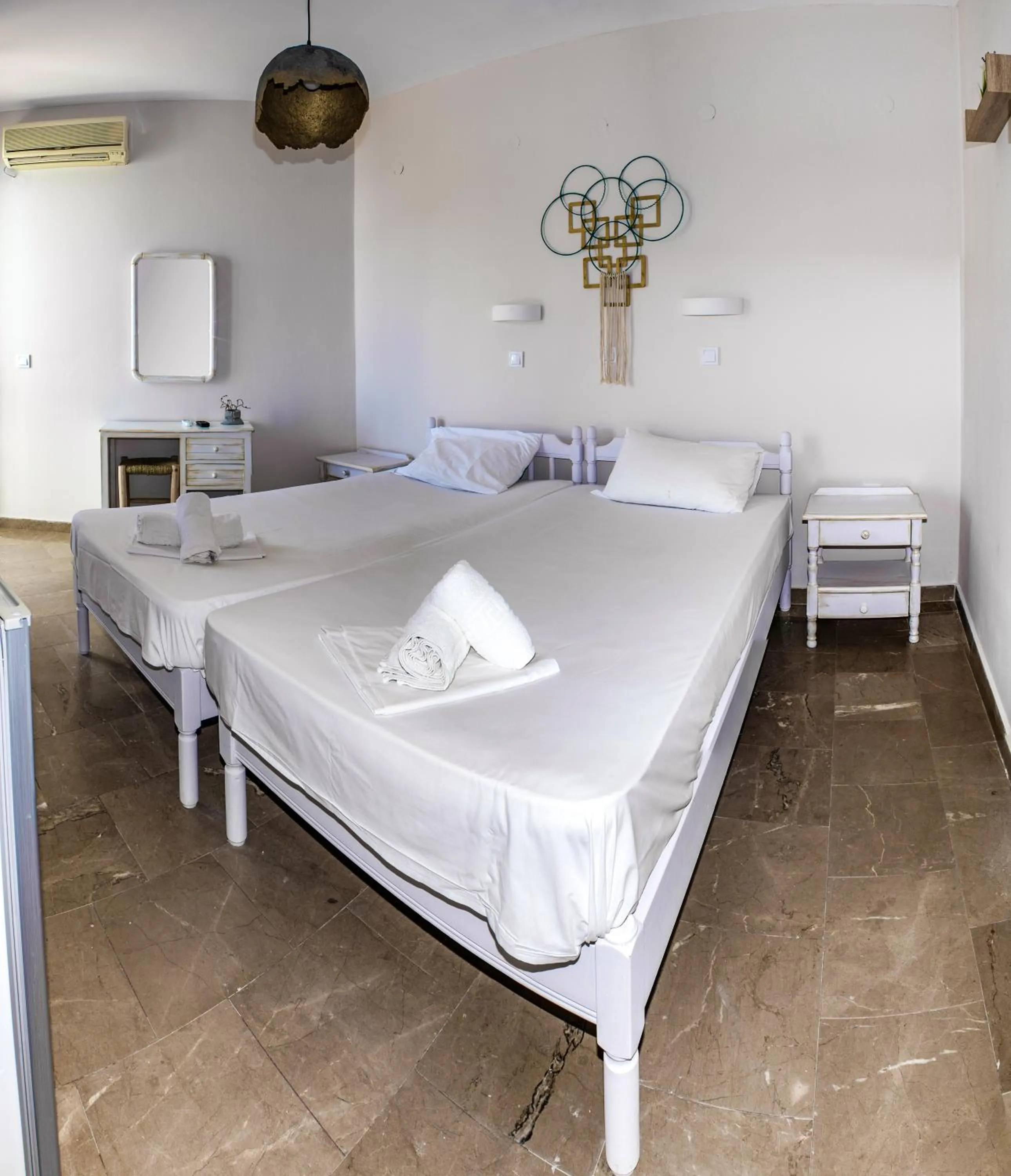 Bed in Bob's Apartments