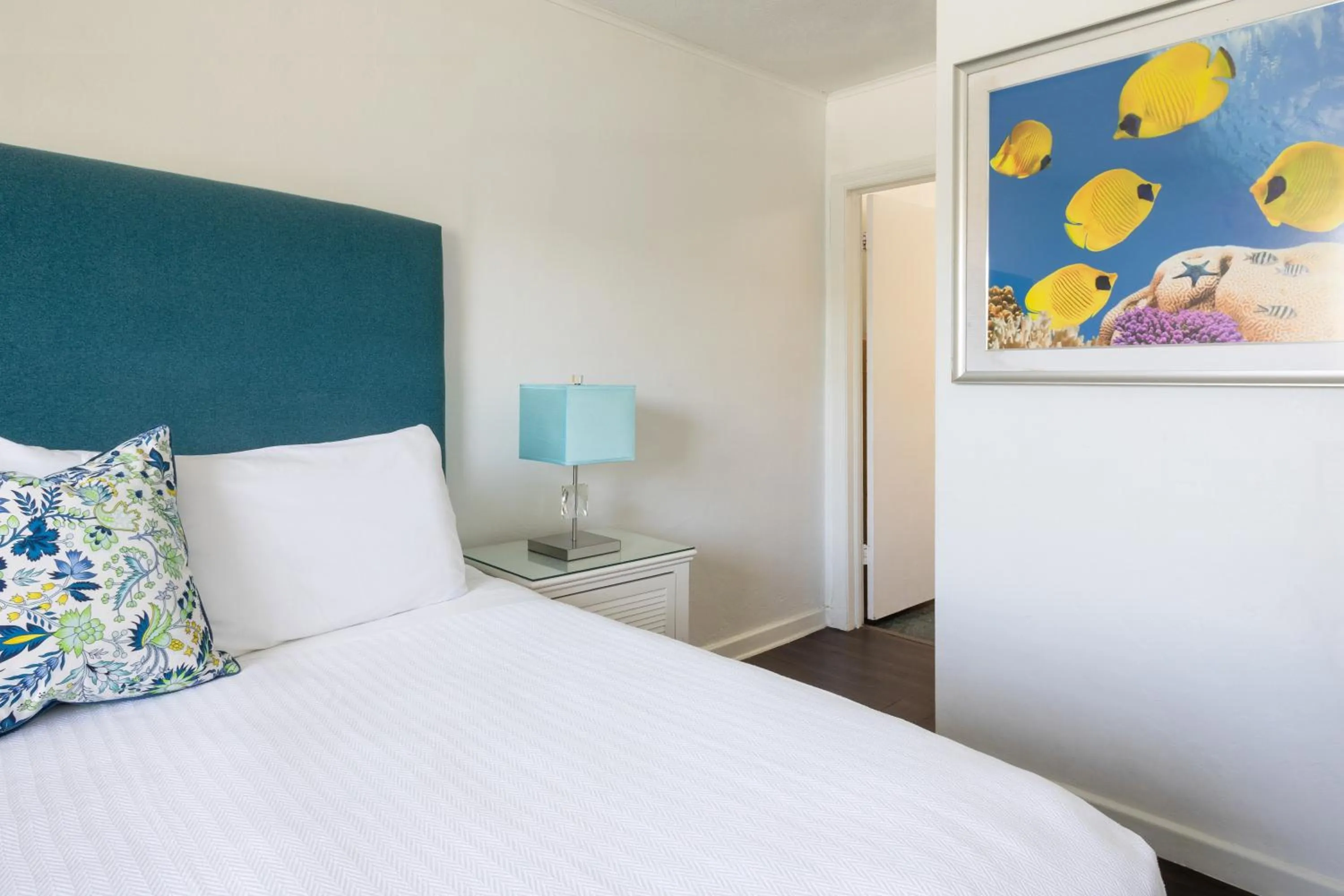 Bedroom, Bed in Delray Breakers on the Ocean