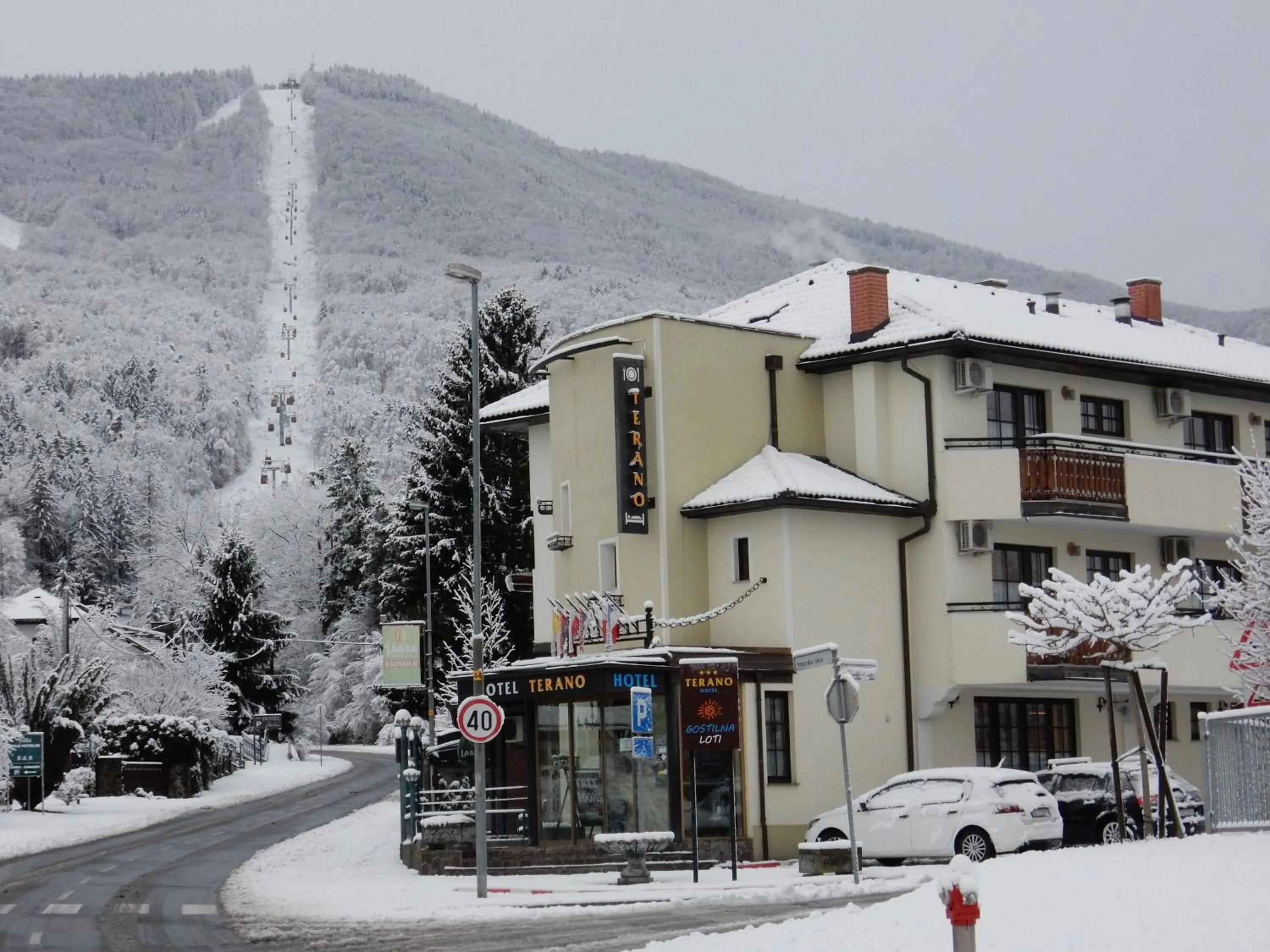 Garni Hotel & Apartments Terano