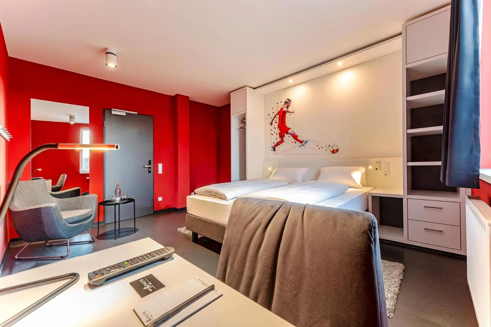 Photo of the whole room, Bed in Hotel Athletik Kiel