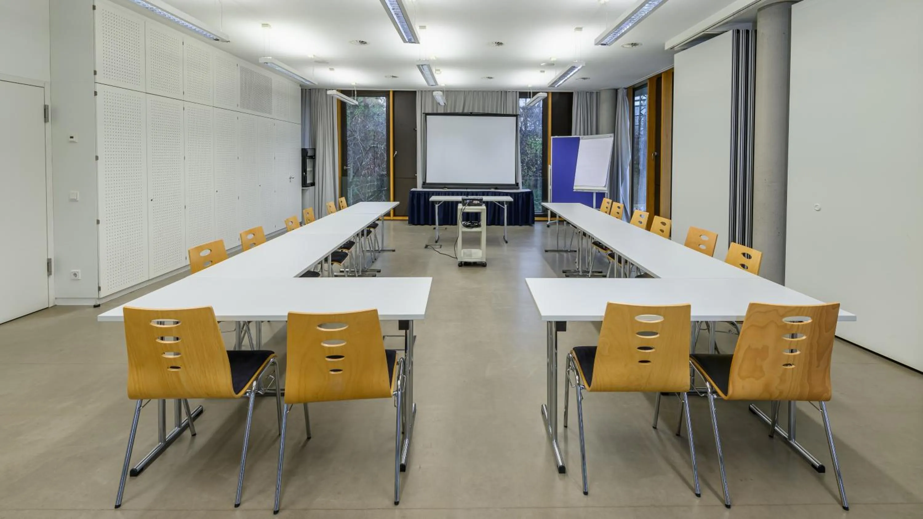 Business facilities in Jugendherberge Stuttgart Neckarpark