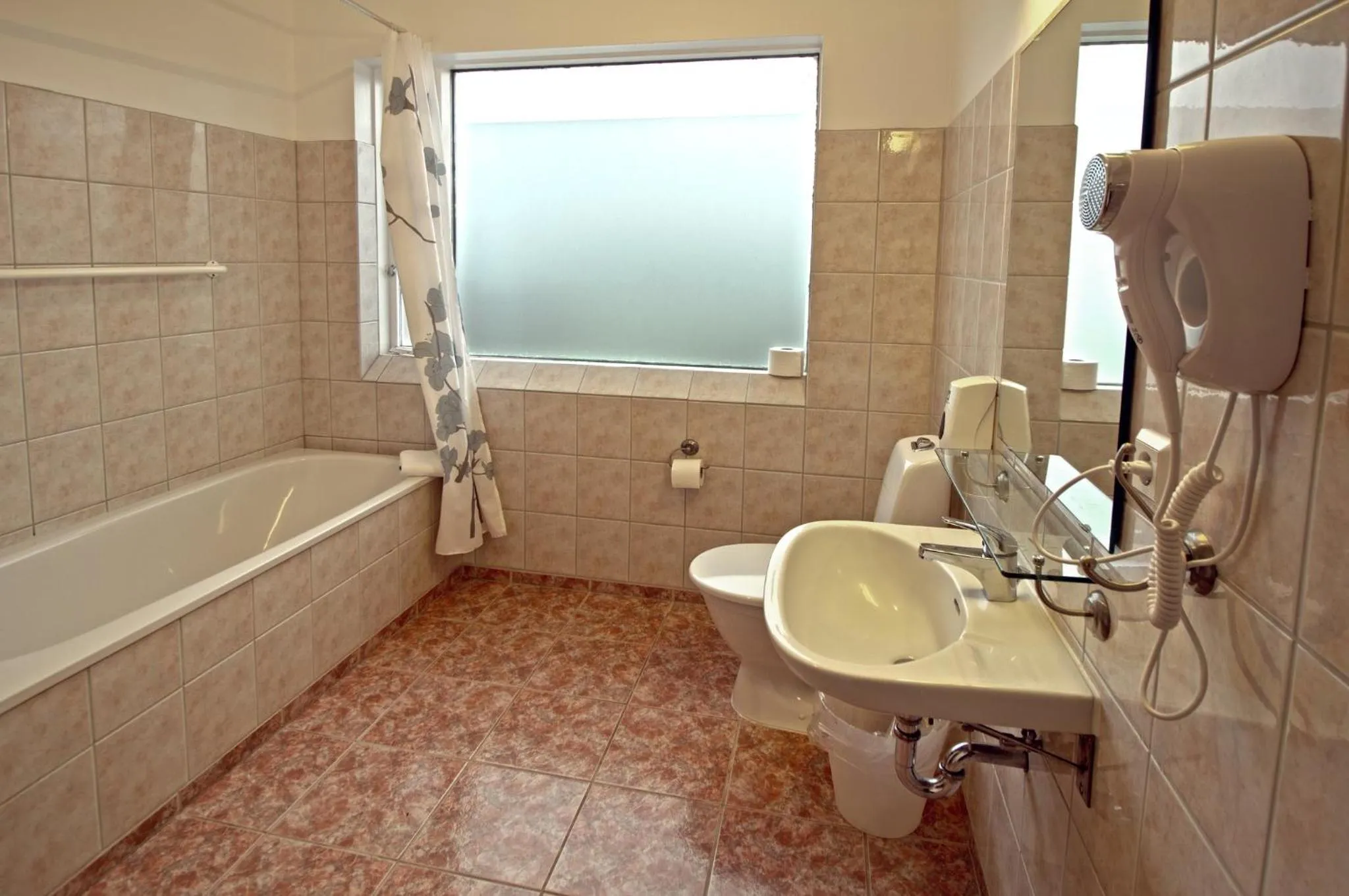 Bathroom in Hotel Post