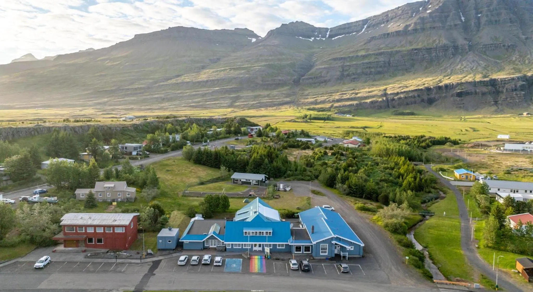 Property building in Hotel Post