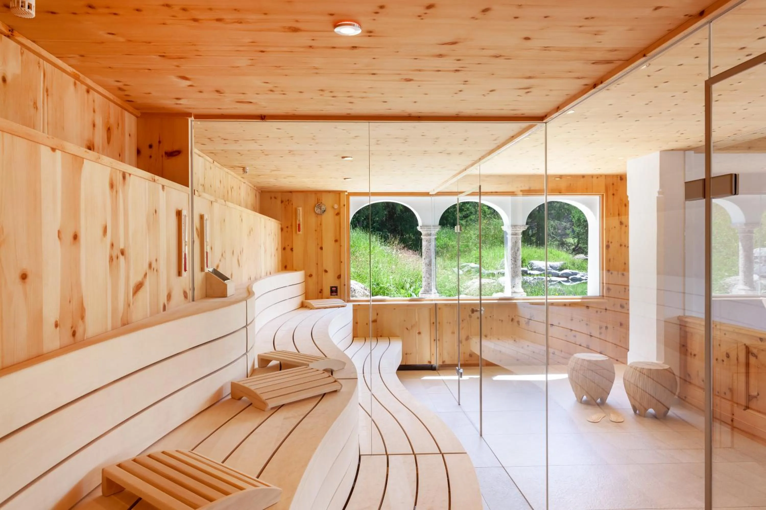 Property building in Hotel Lärchenhof Natur