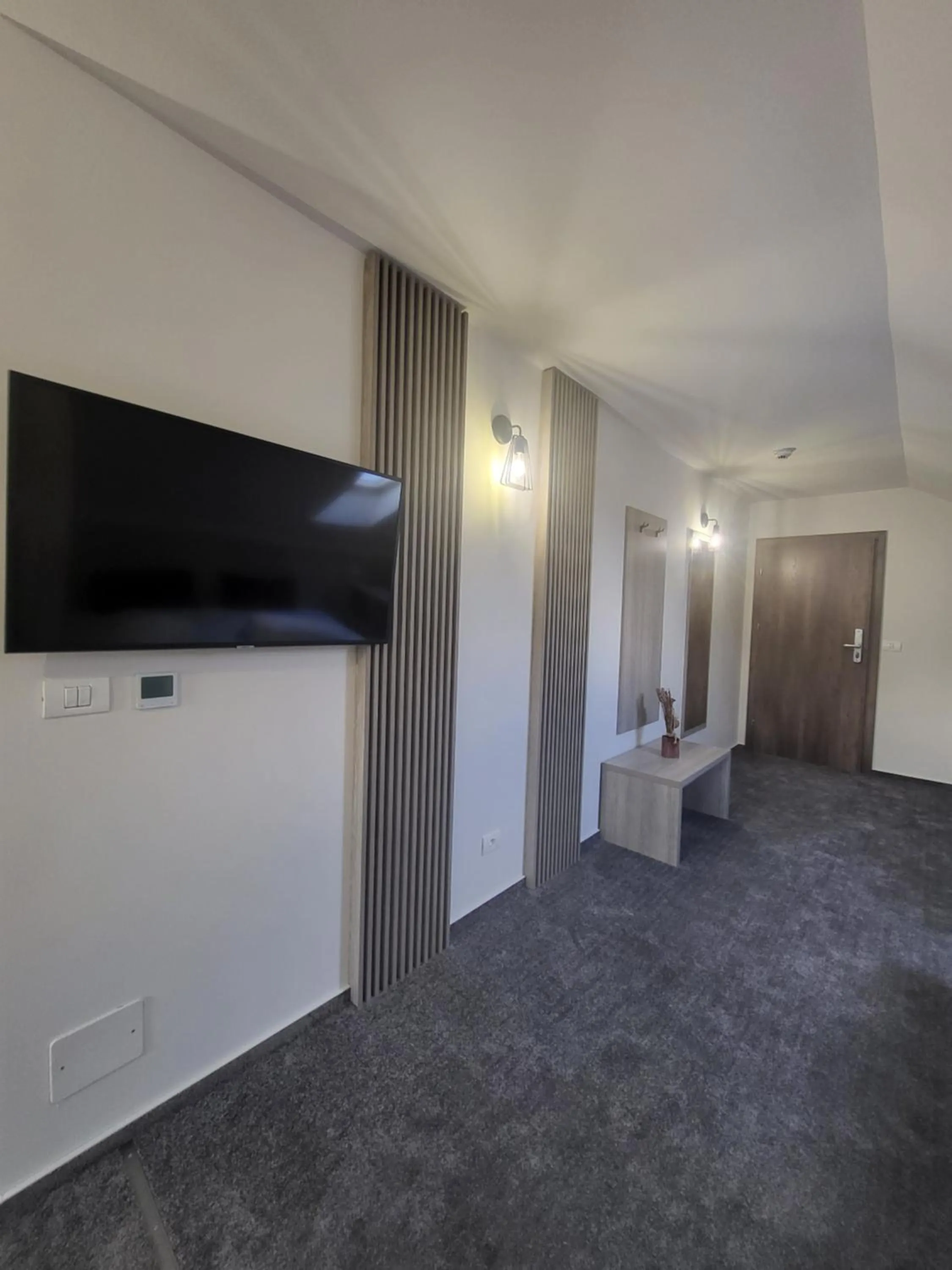 Photo of the whole room in XO Residence