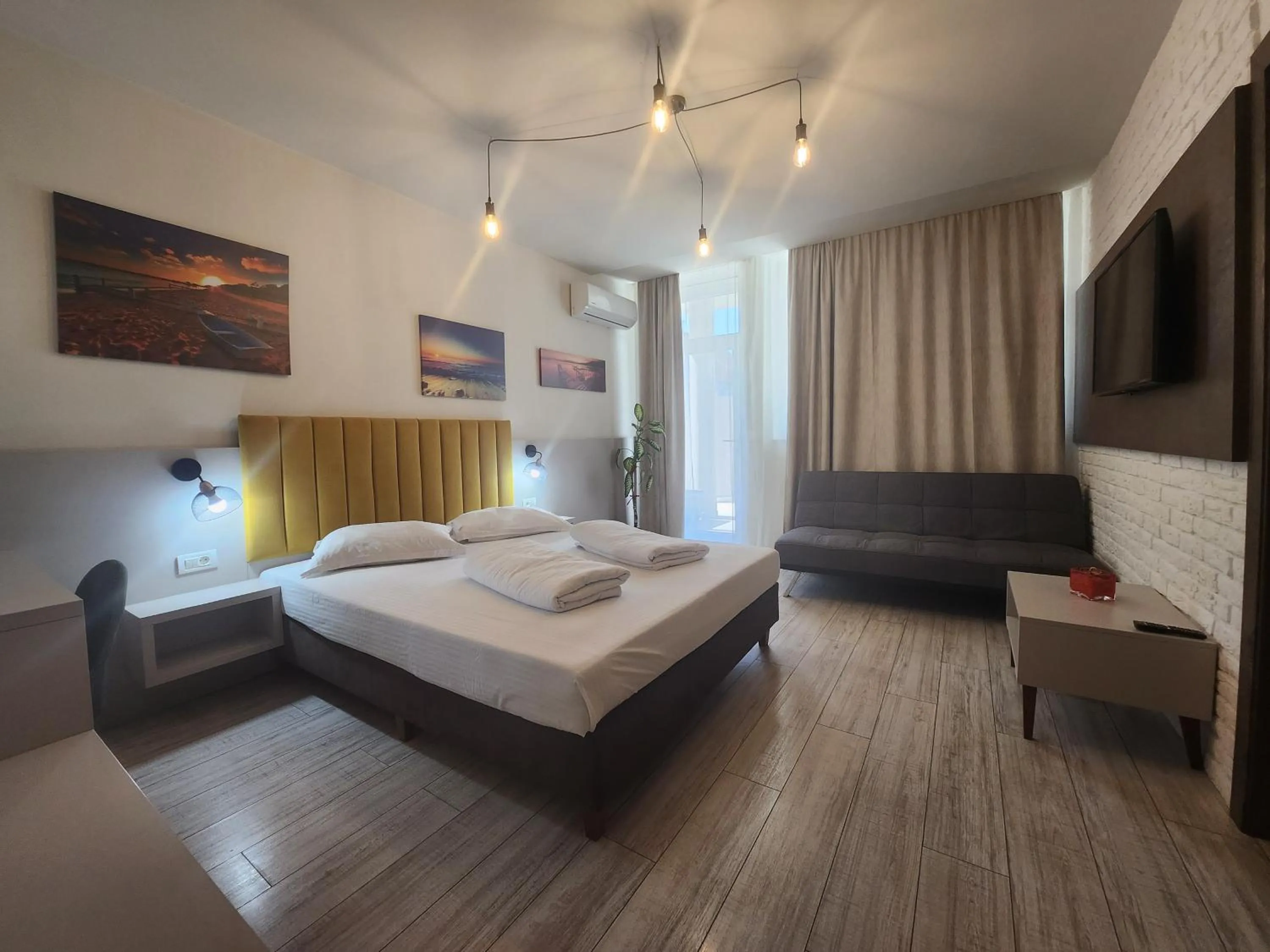 TV and multimedia, Bed in XO Residence