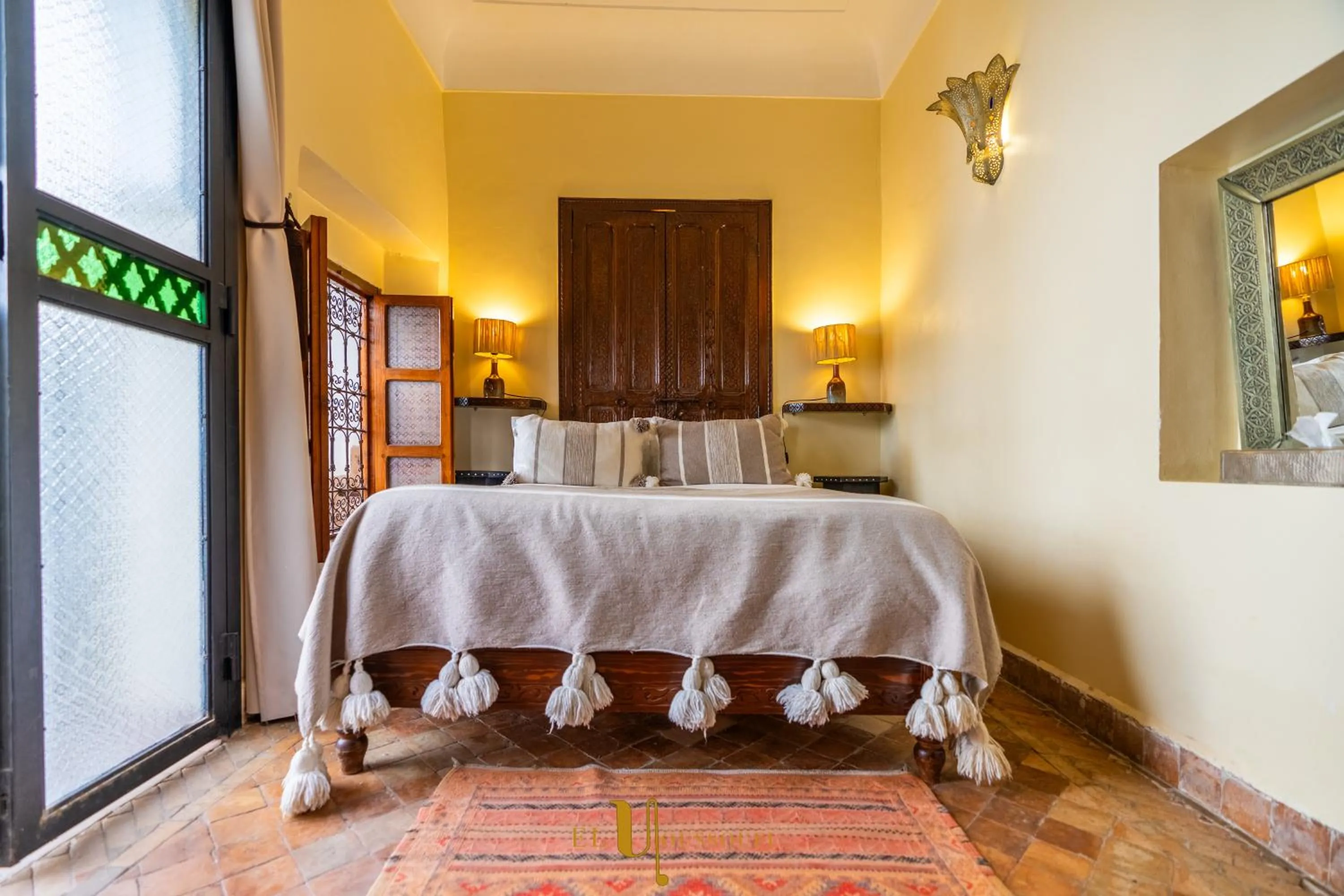 Bed in Riad El Youssoufi