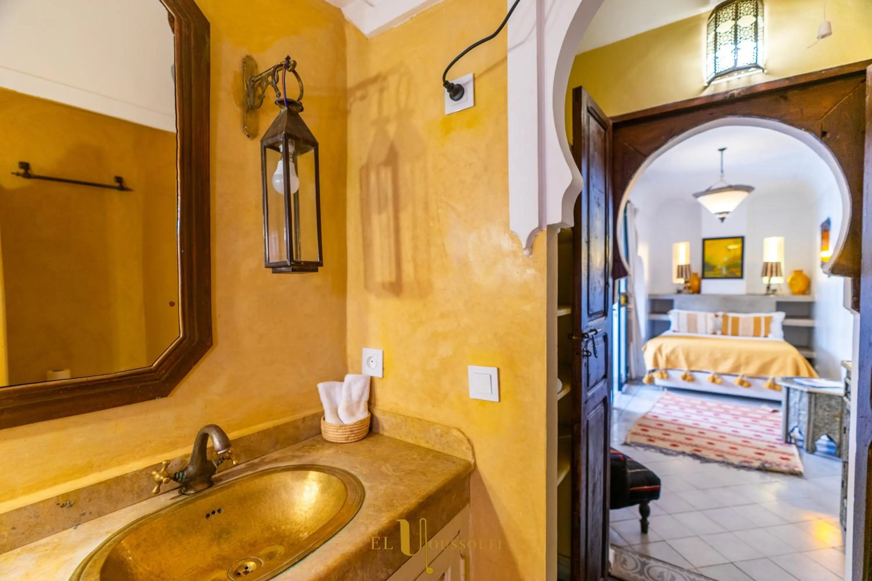 Bathroom, Bed in Riad El Youssoufi