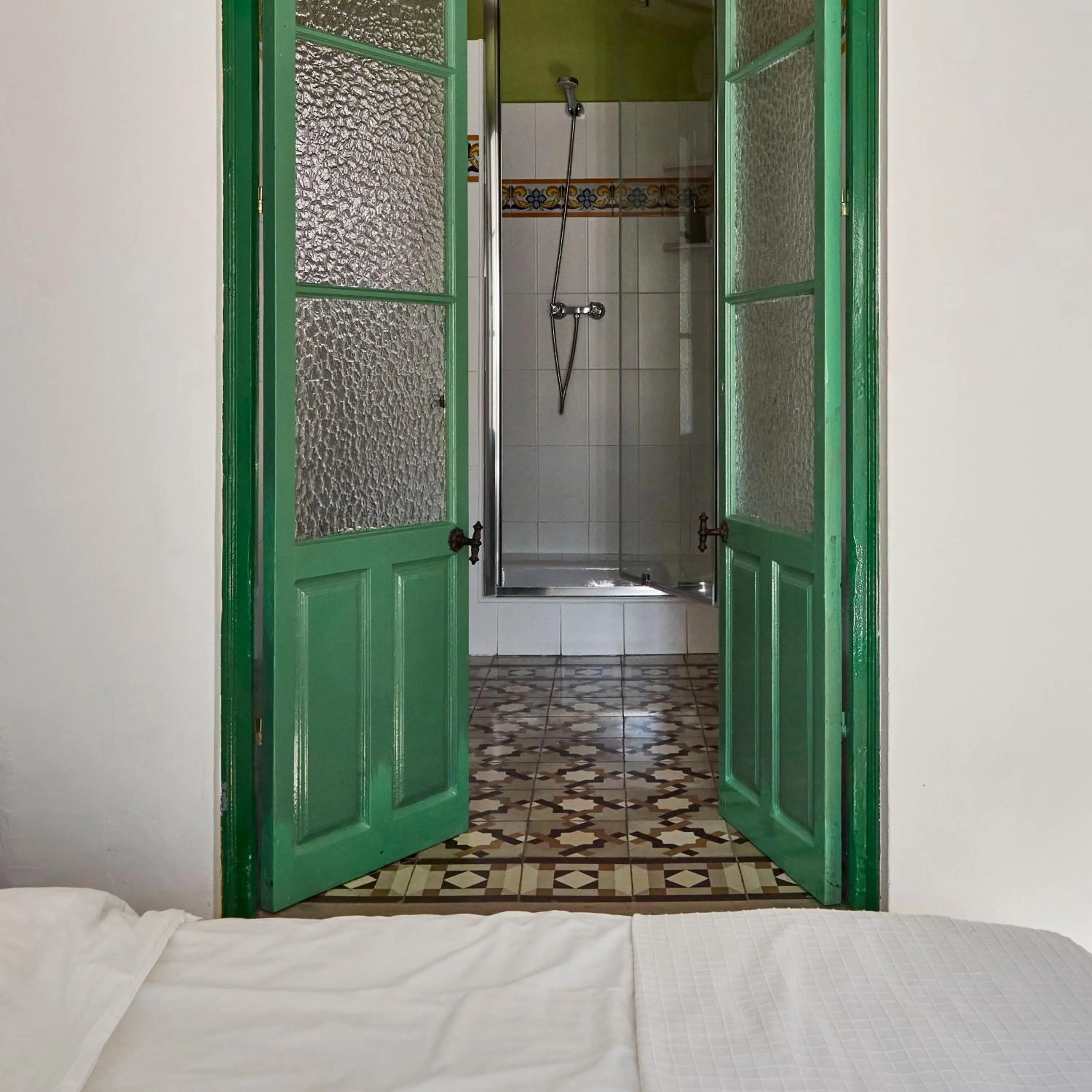 Shower in Mesón La Hospedería