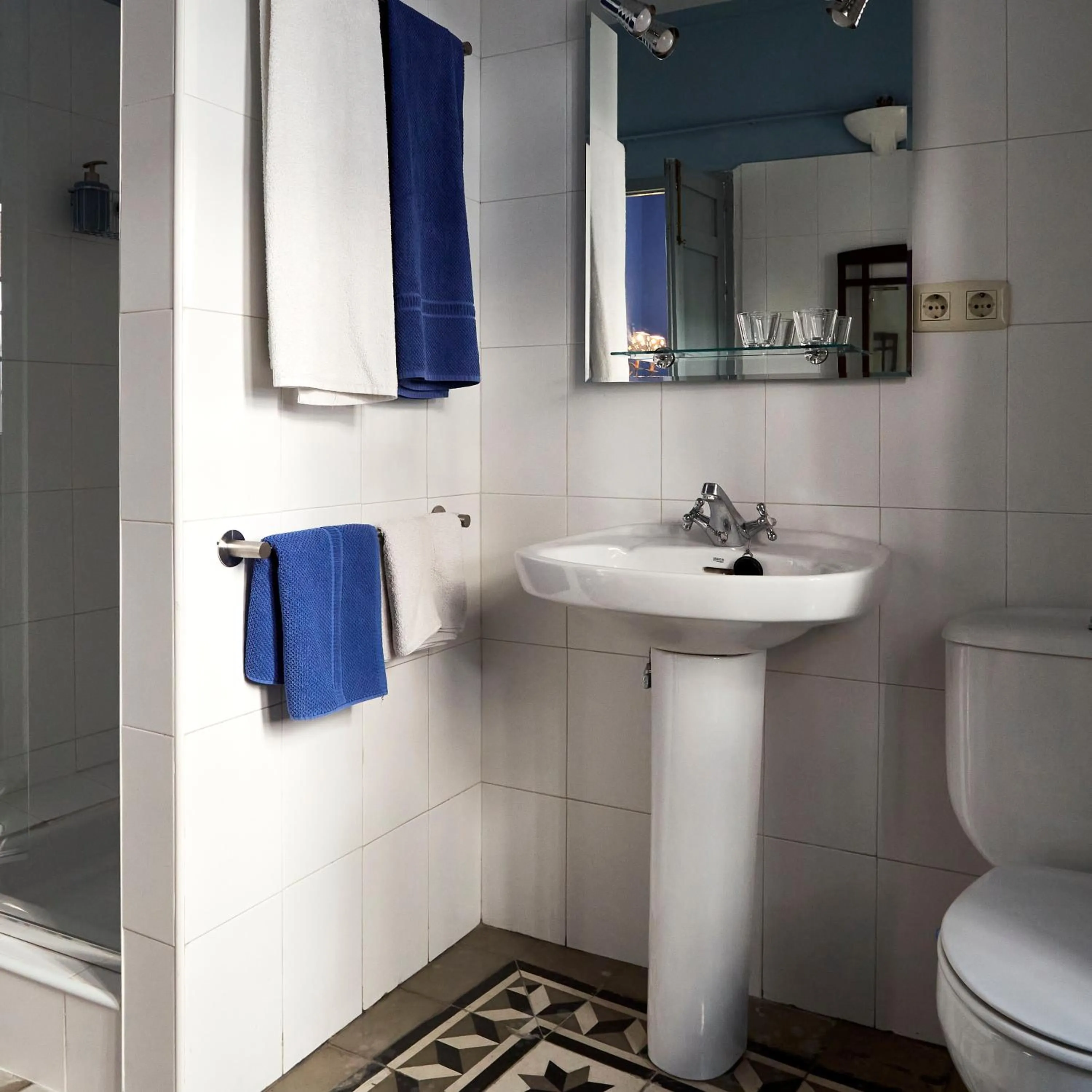 Bathroom in Mesón La Hospedería