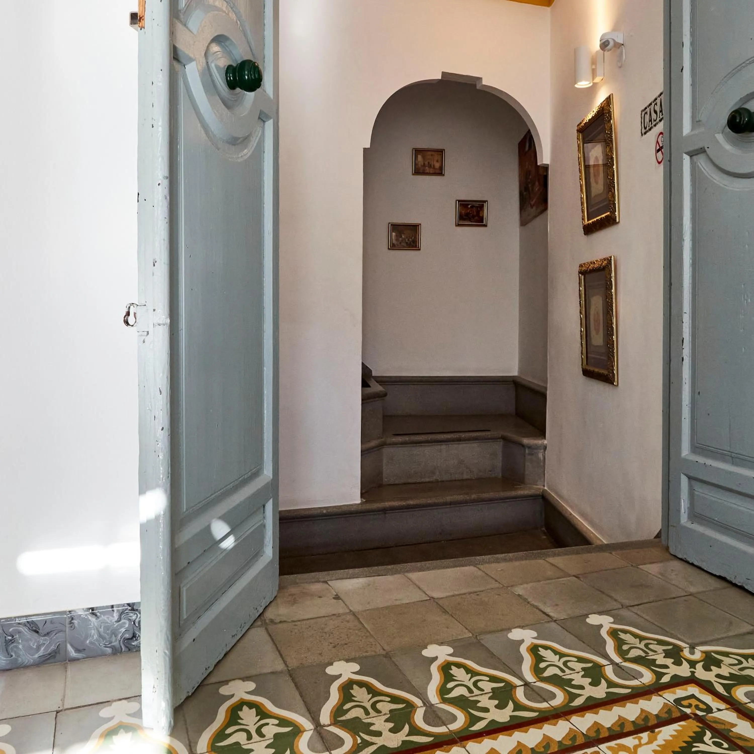 Decorative detail in Mesón La Hospedería