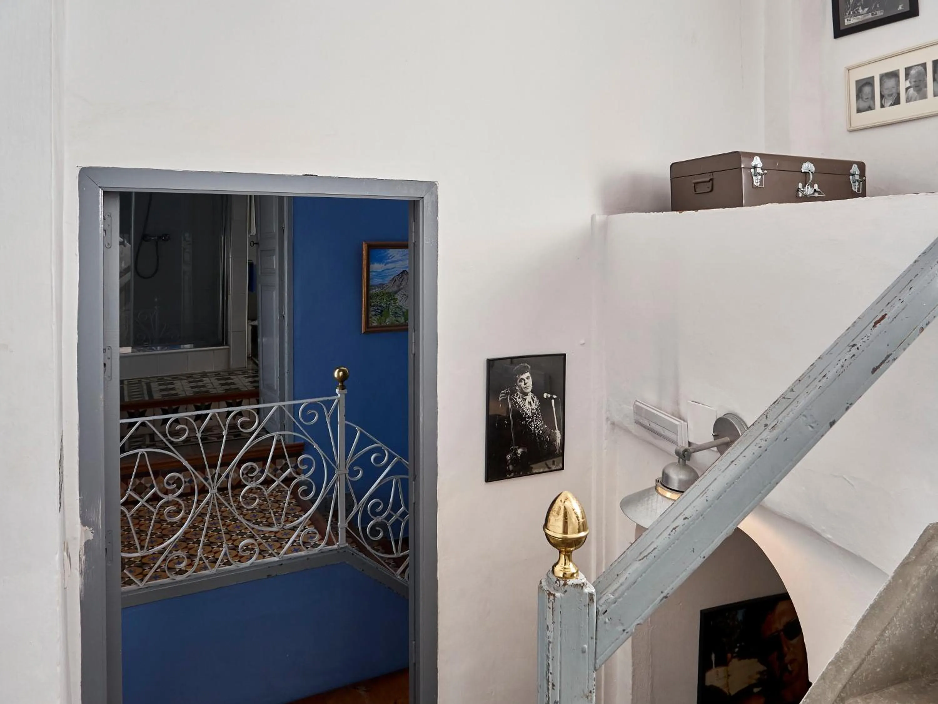 Decorative detail in Mesón La Hospedería