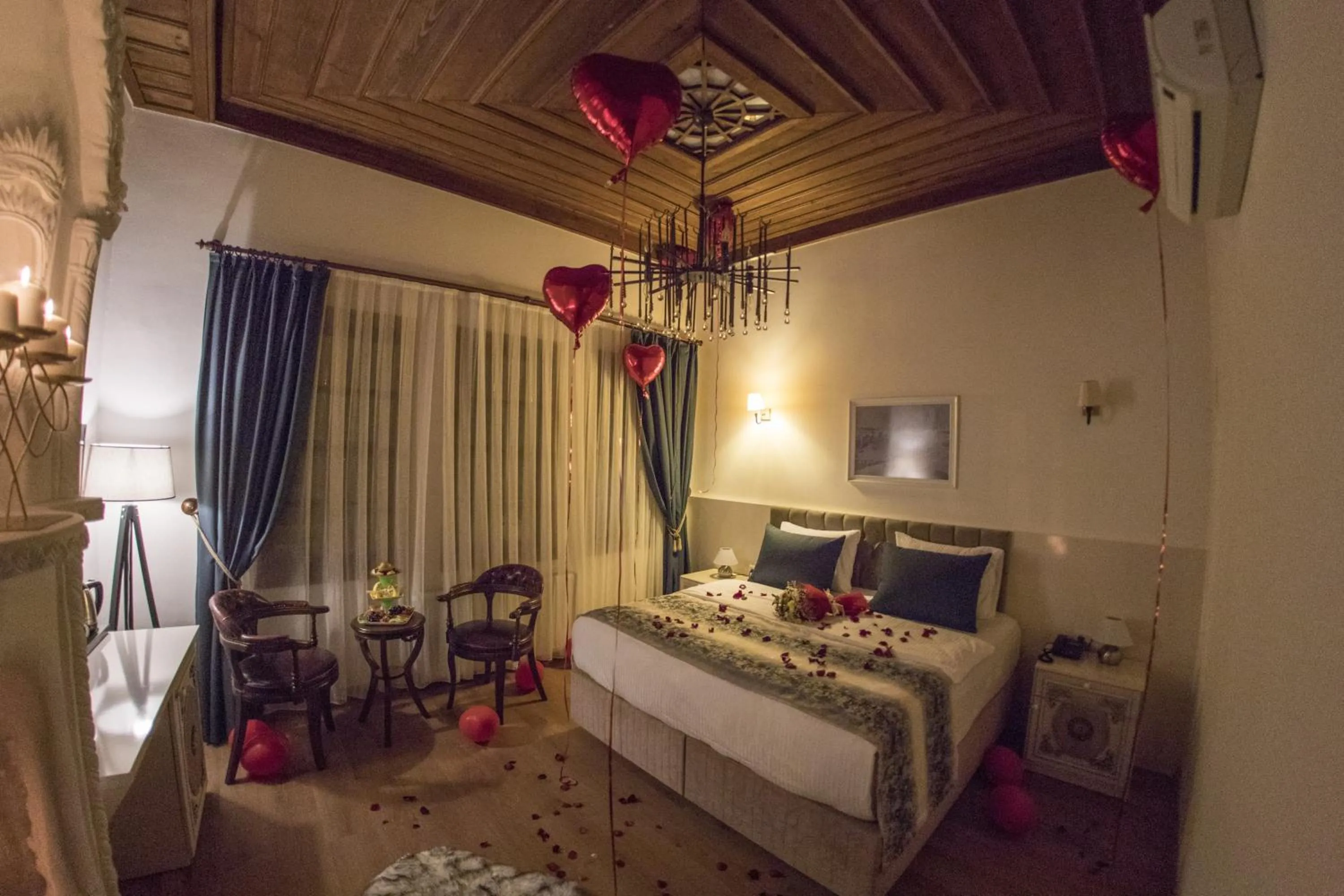 Photo of the whole room, Bed in BAYEZİD HAN KONAK